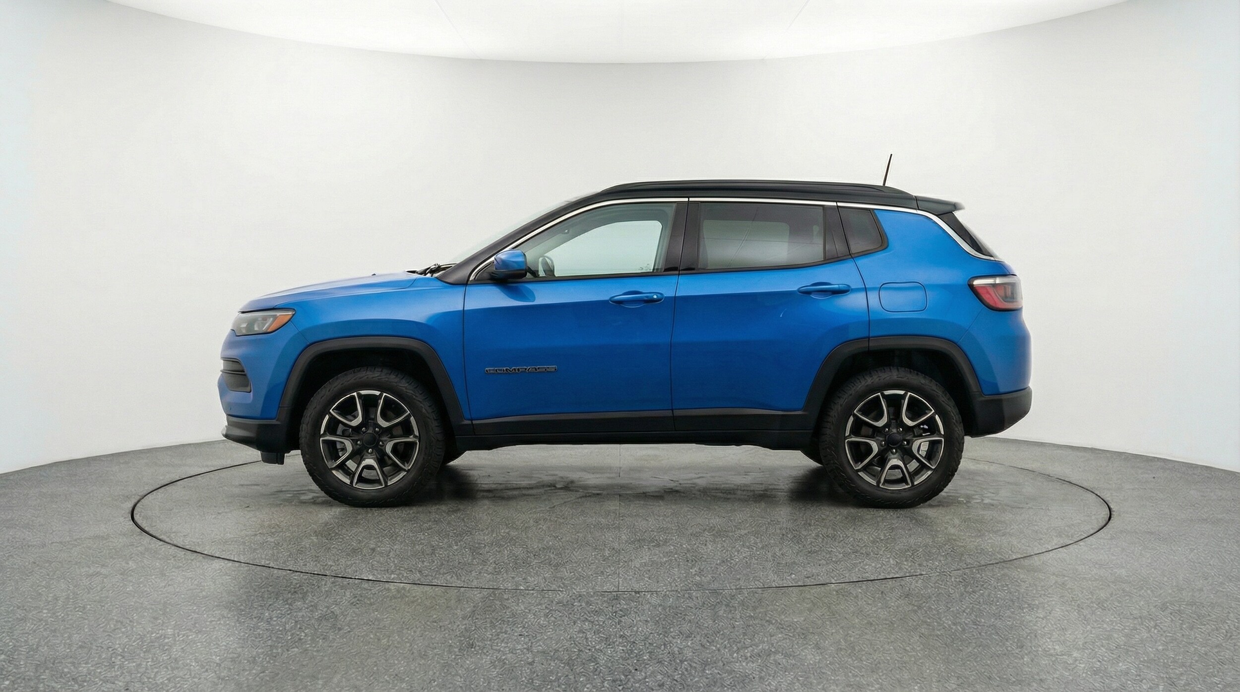 Thumbnail: 2025 Jeep Compass - 4