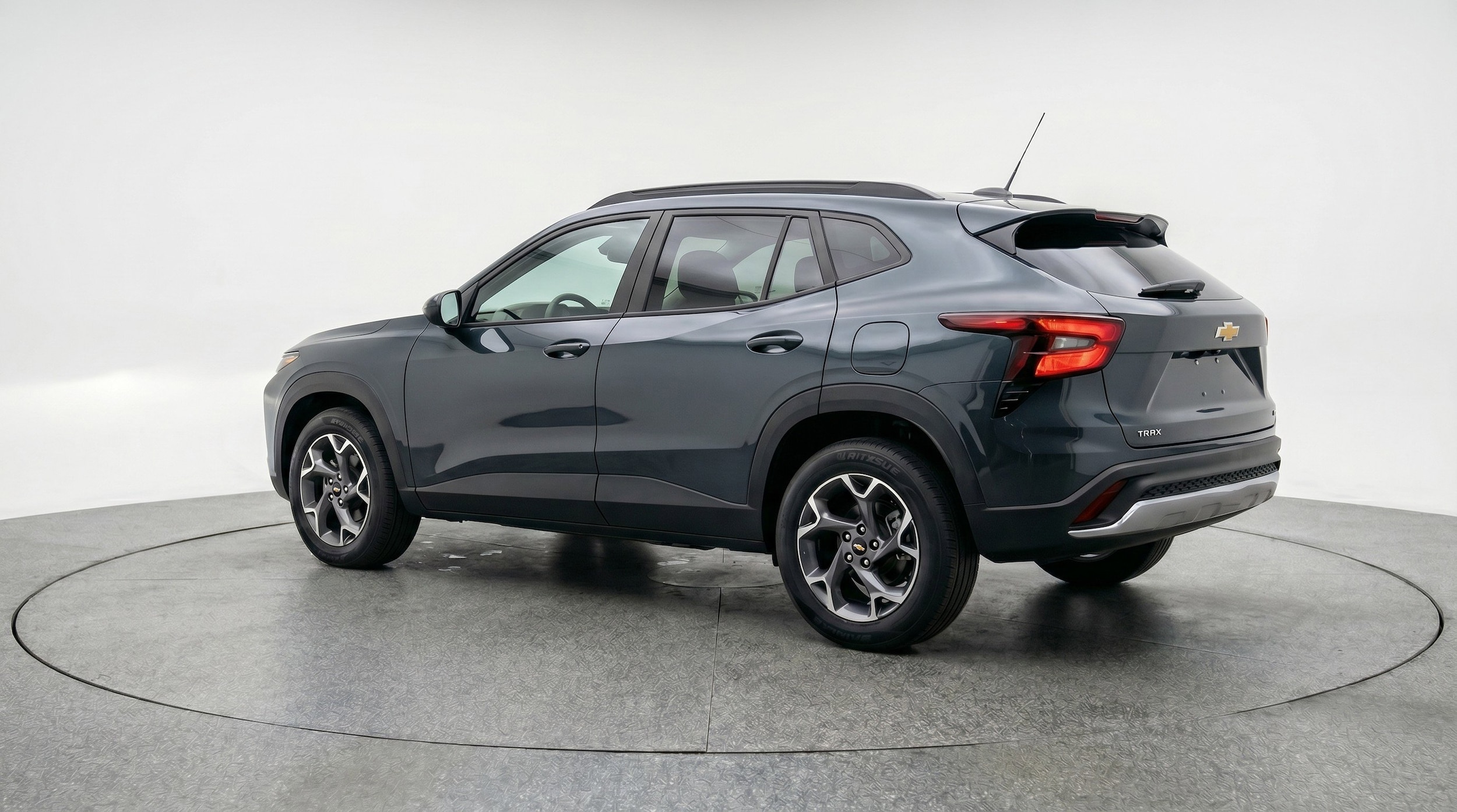 Thumbnail: 2025 Chevrolet Trax - 6