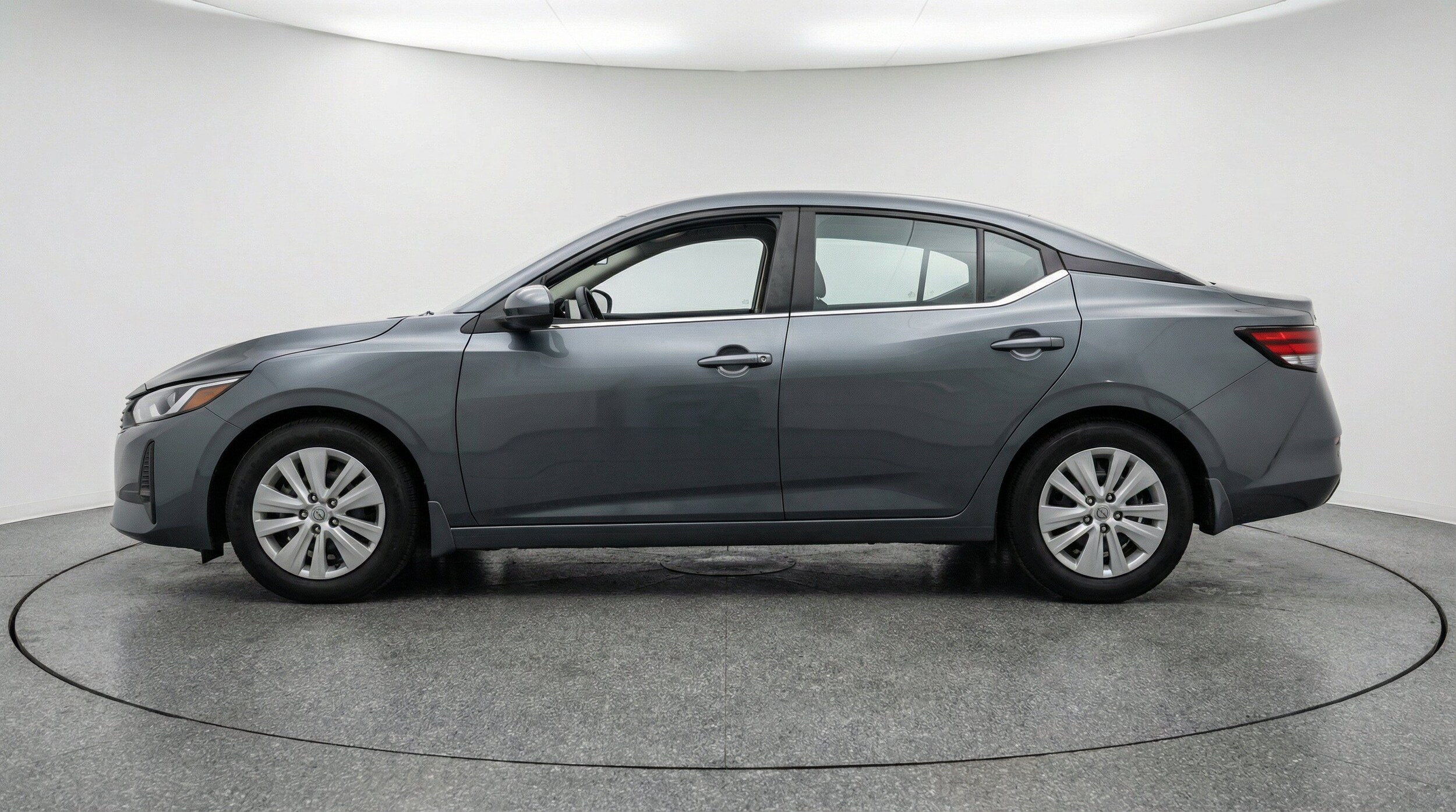 Thumbnail: 2025 Nissan Sentra - 5