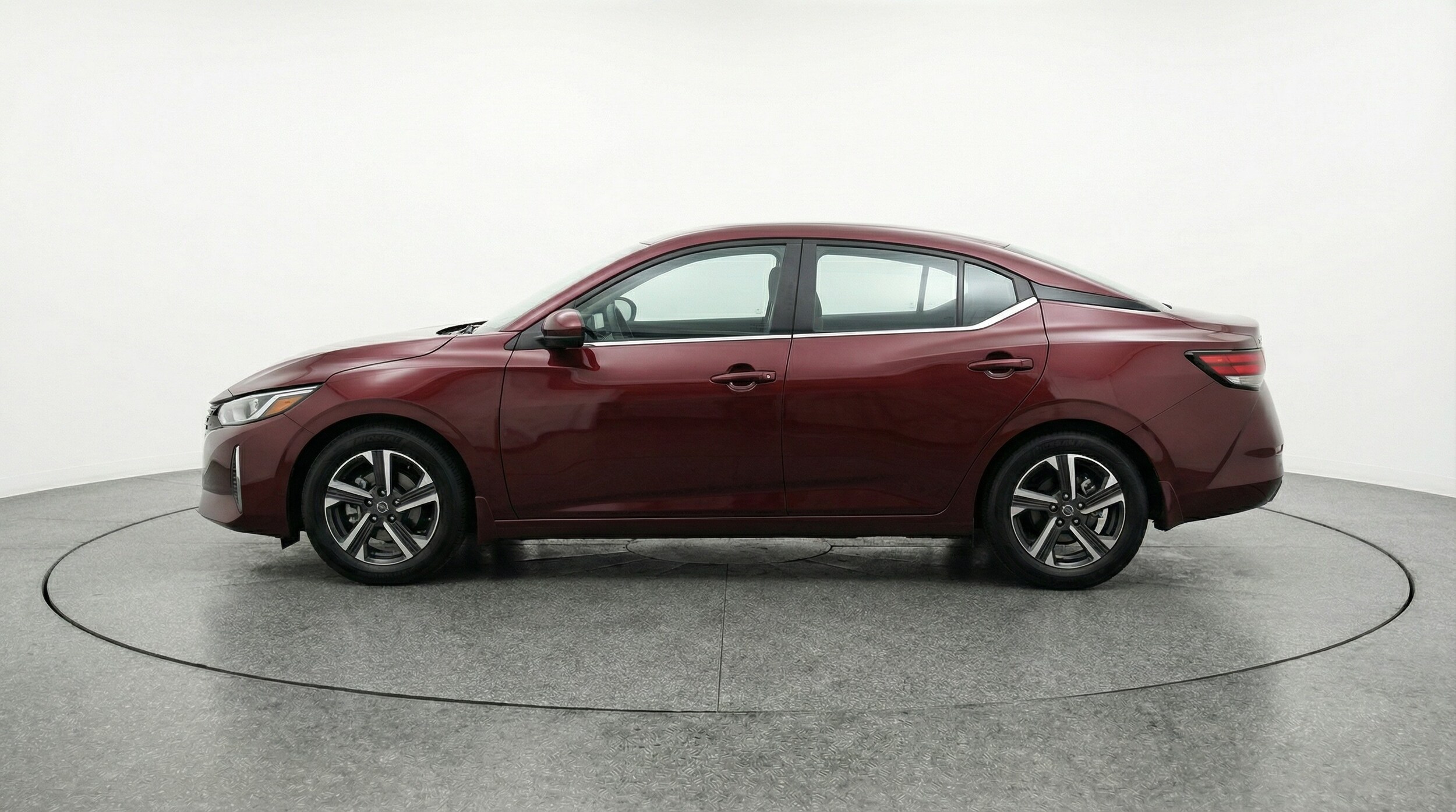 Thumbnail: 2025 Nissan Sentra - 4