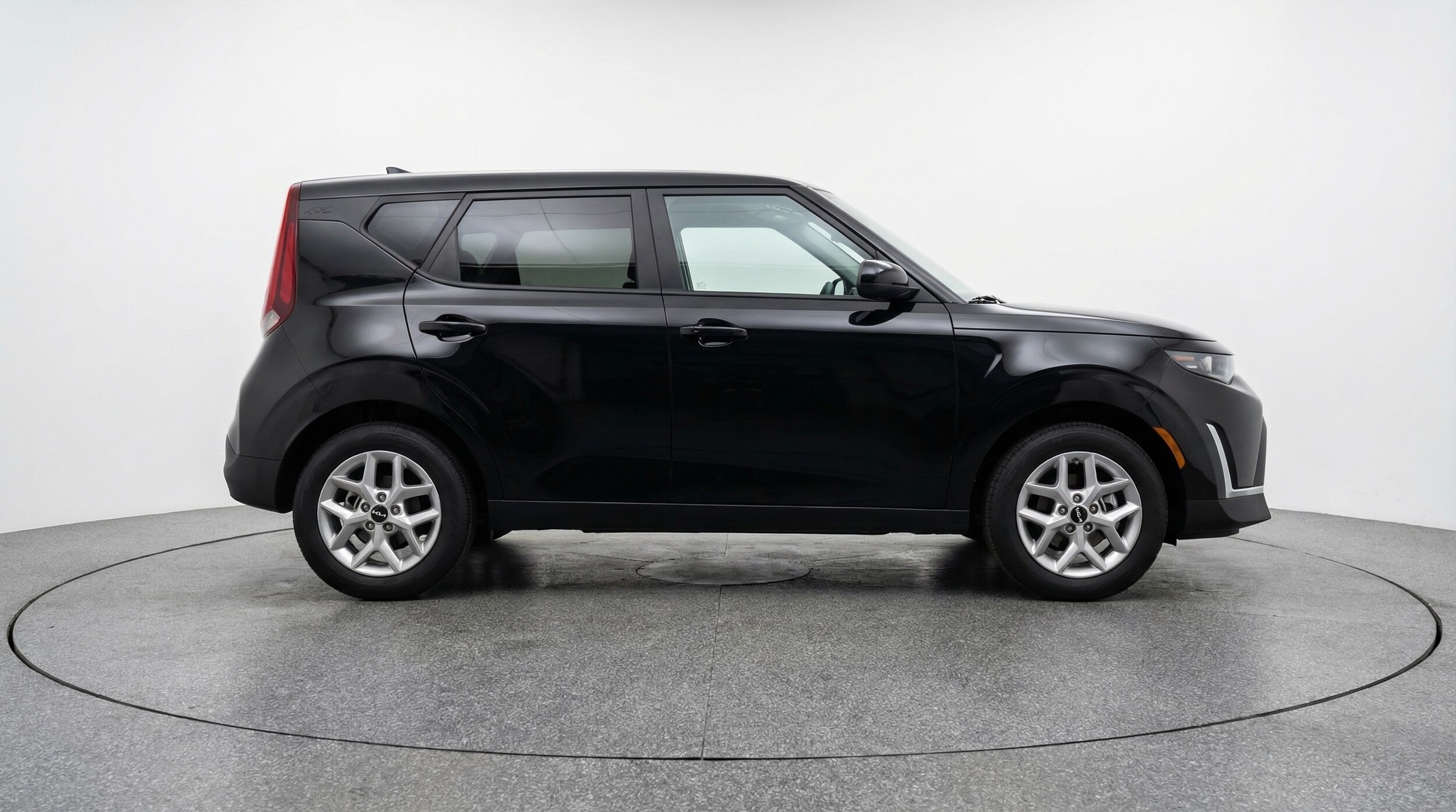 Thumbnail: 2025 Kia Soul - 8