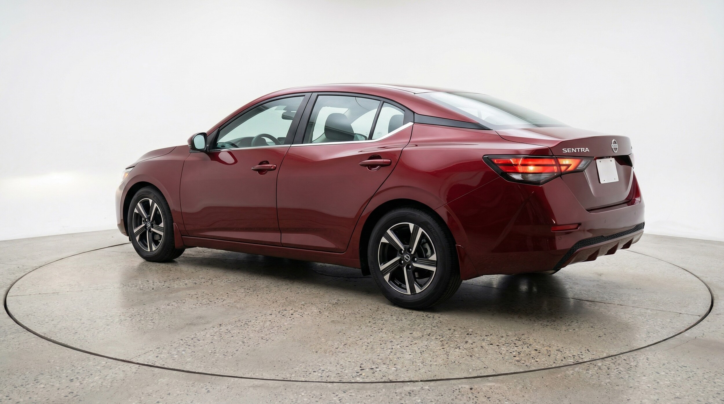 Thumbnail: 2025 Nissan Sentra - 5