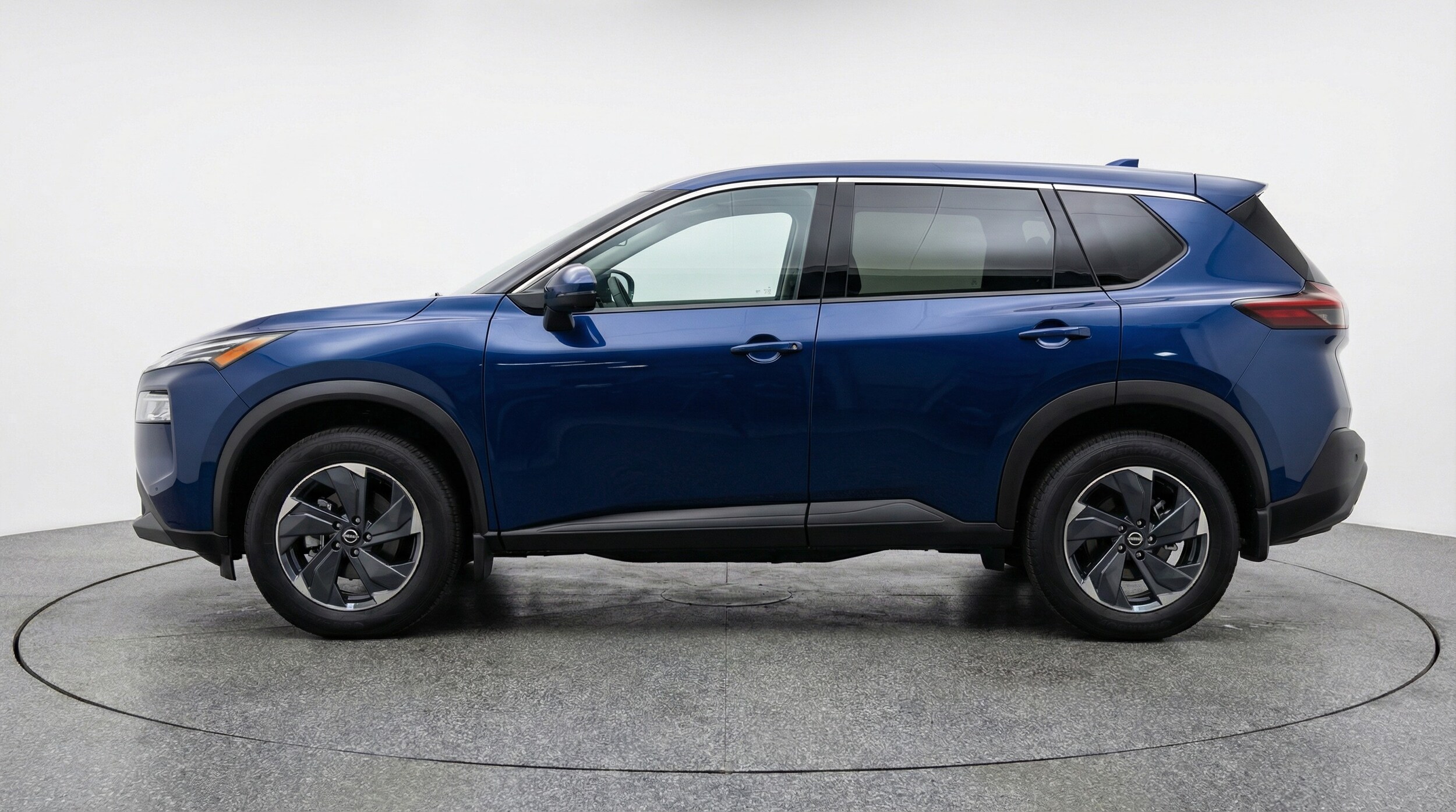 Thumbnail: 2025 Nissan Rogue - 4