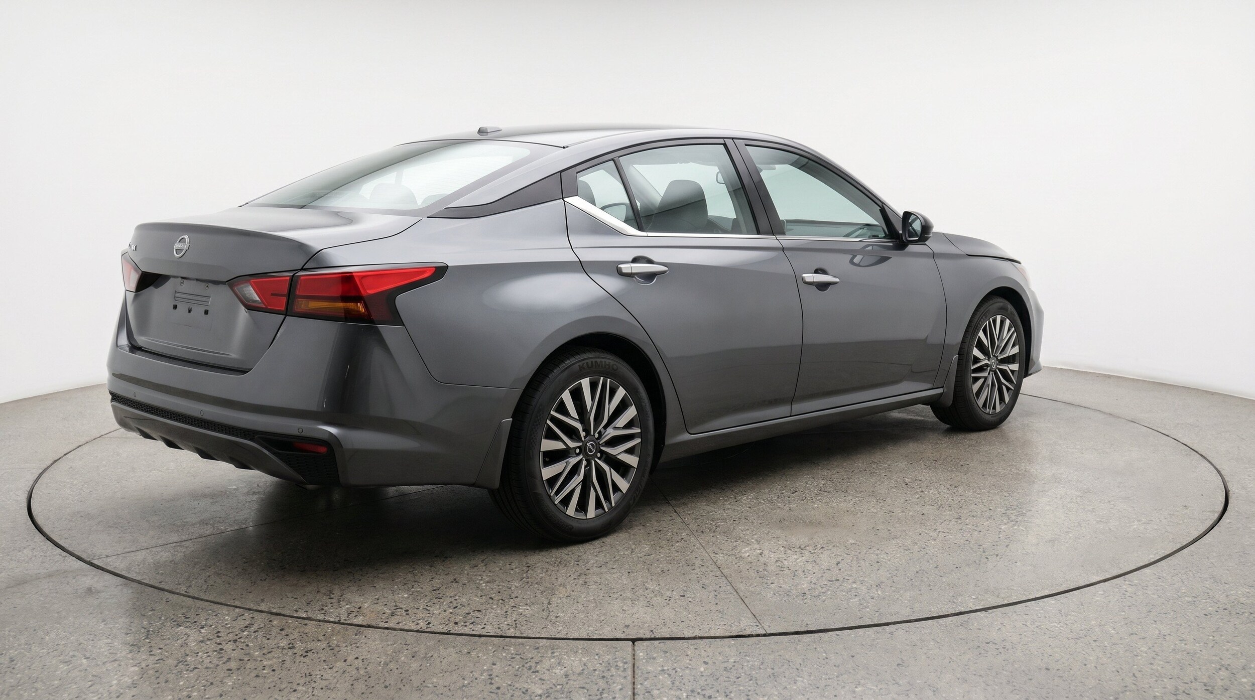 Thumbnail: 2025 Nissan Altima - 9