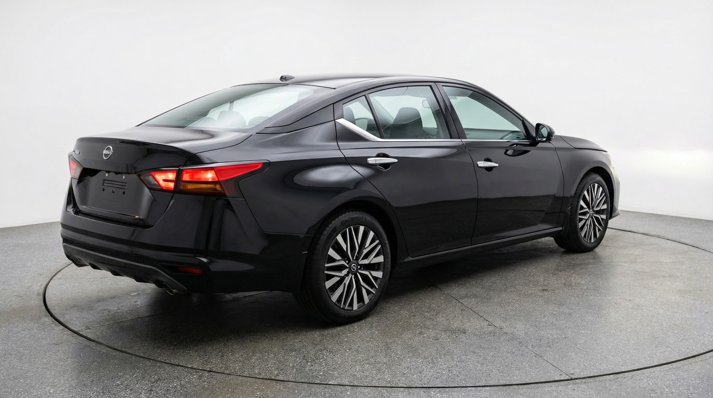 Thumbnail: 2025 Nissan Altima - 7