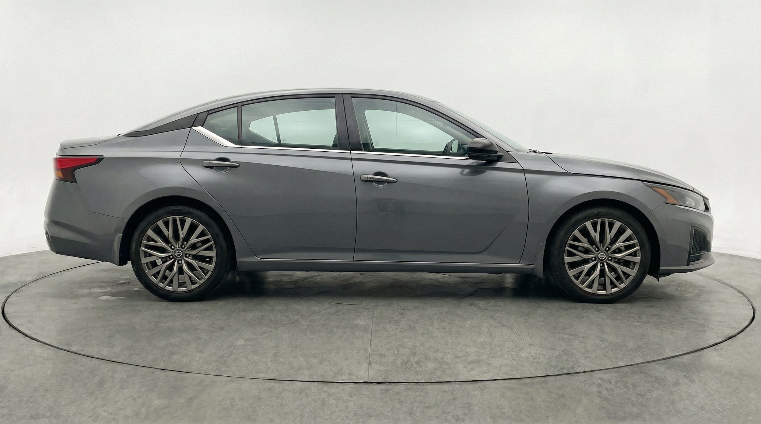 Thumbnail: 2025 Nissan Altima - 11