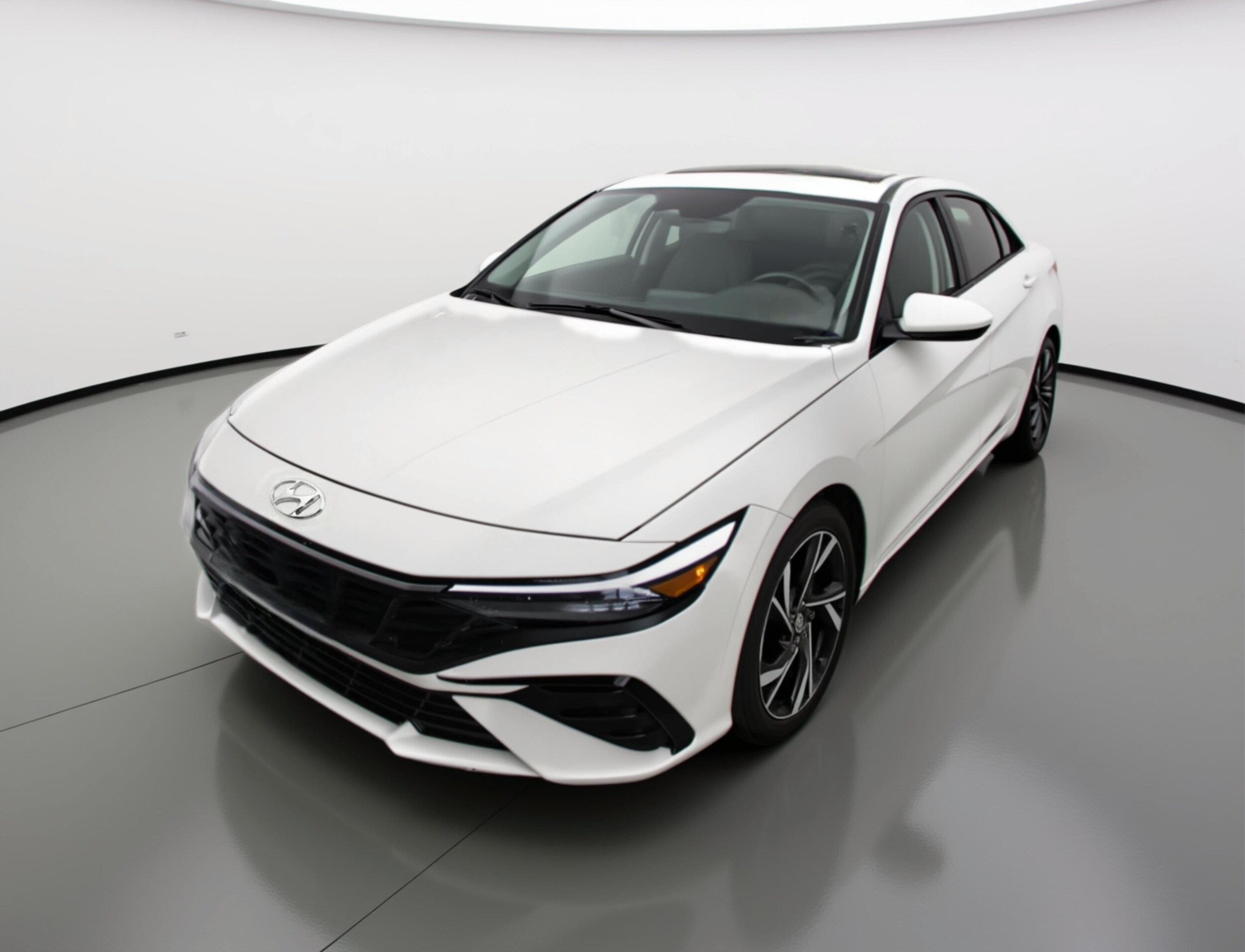 Thumbnail: 2025 Hyundai Elantra - 3