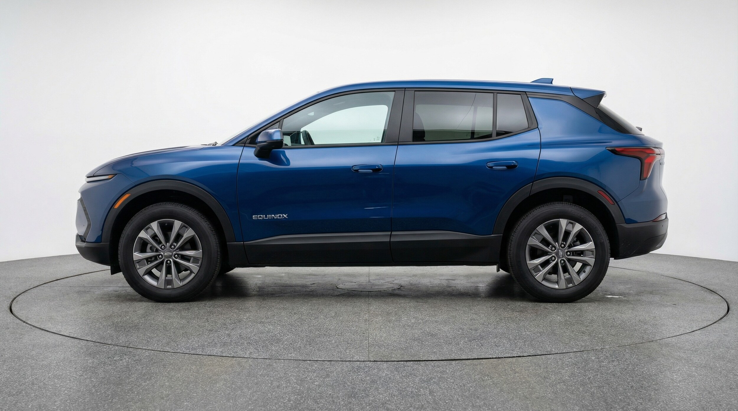 Thumbnail: 2025 Chevrolet Equinox - 4