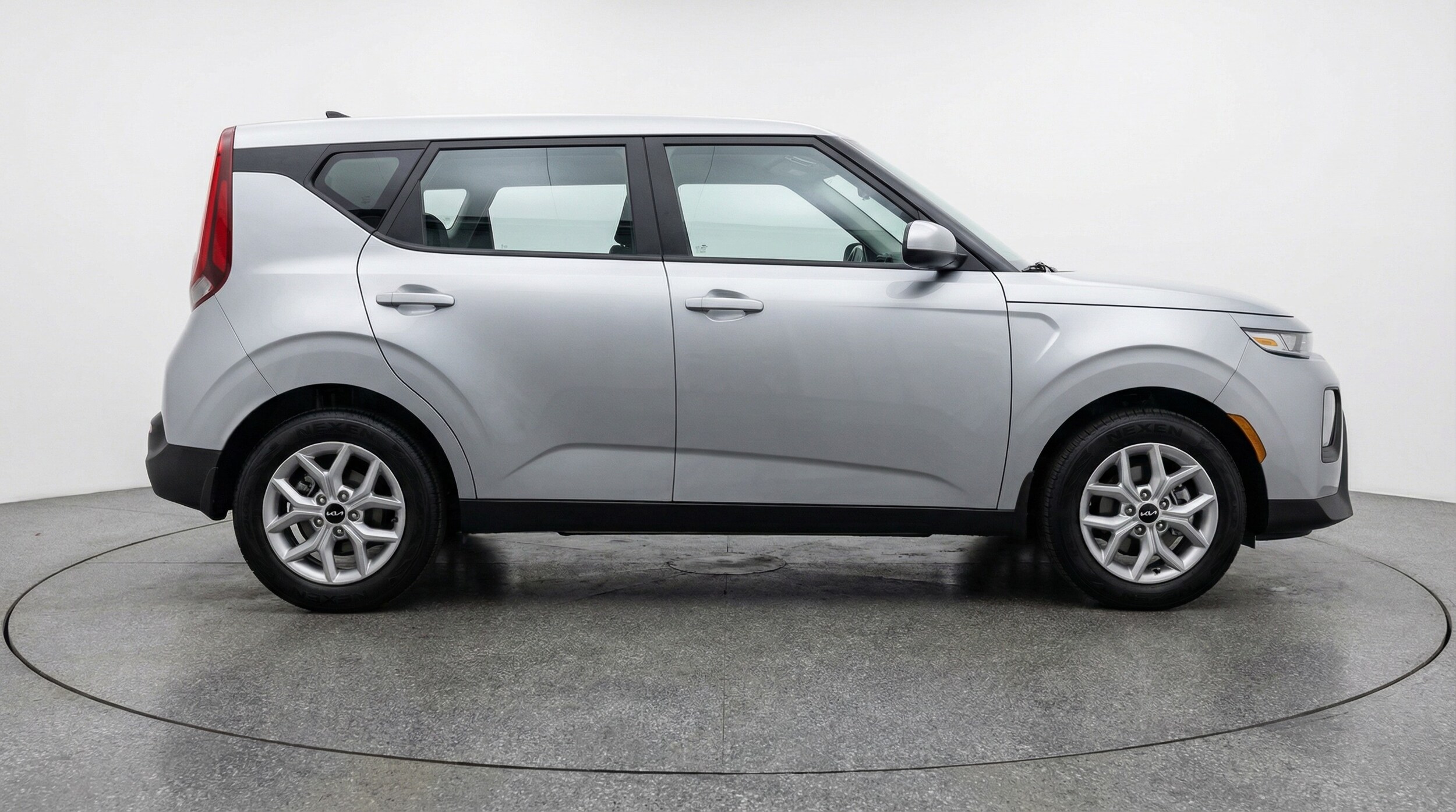 Thumbnail: 2025 Kia Soul - 8