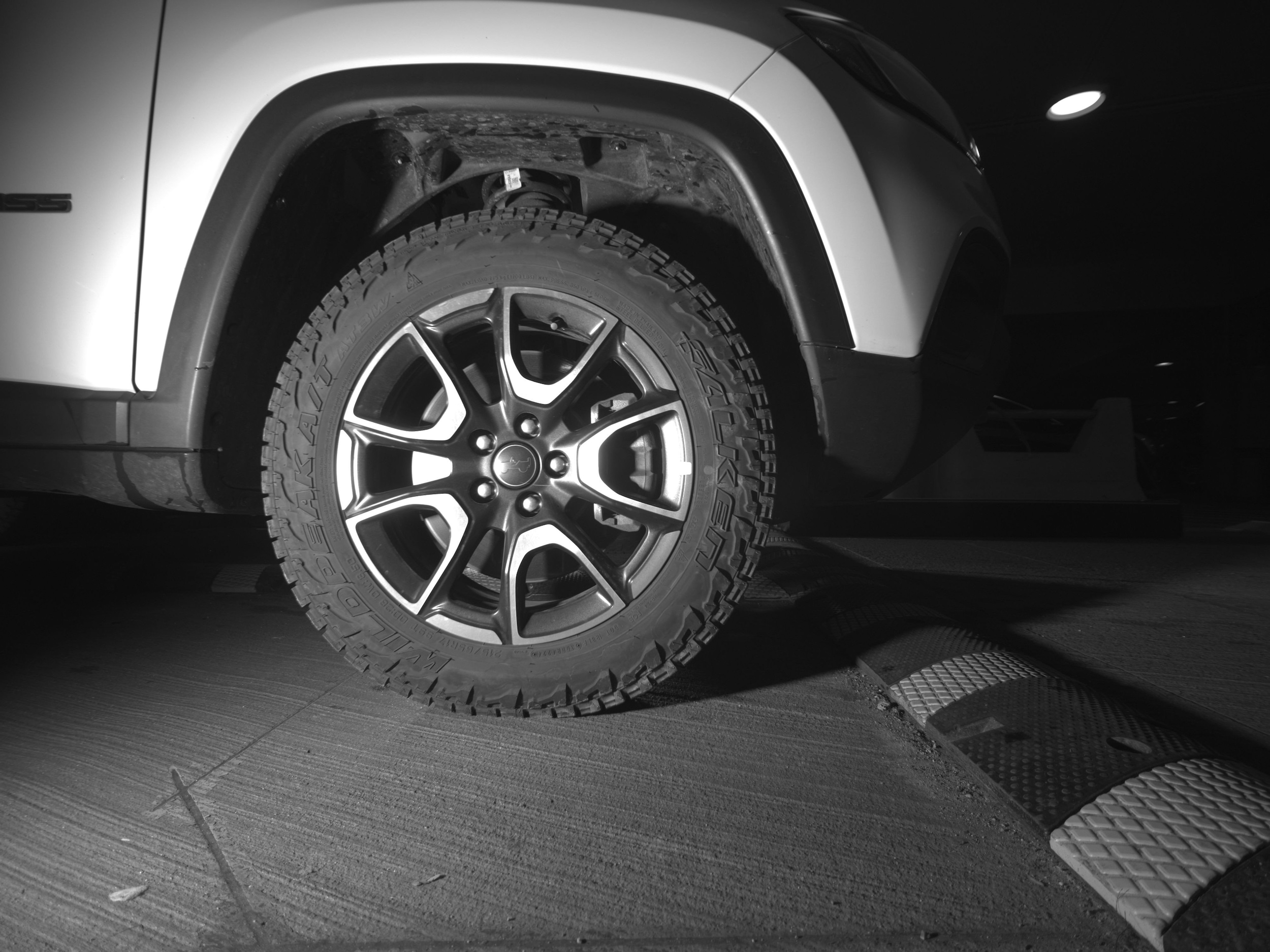 Thumbnail: 2025 Jeep Compass - 13
