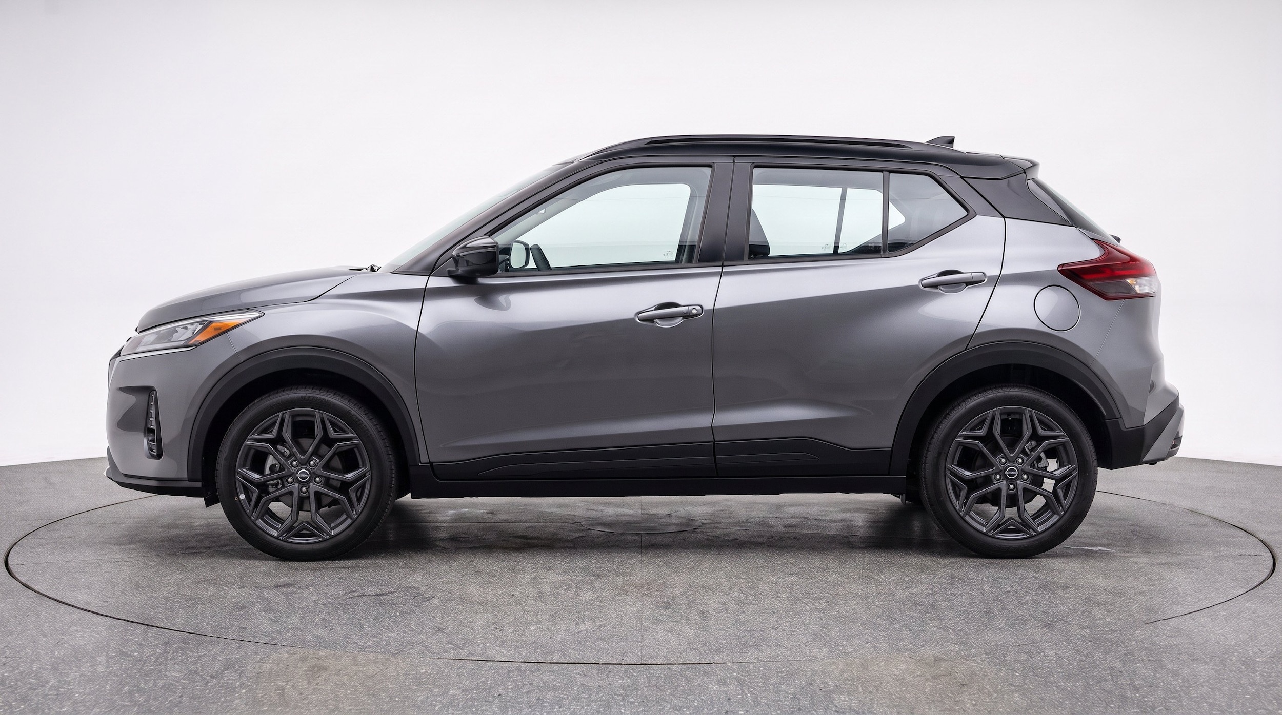 Thumbnail: 2026 Nissan Kicks - 5