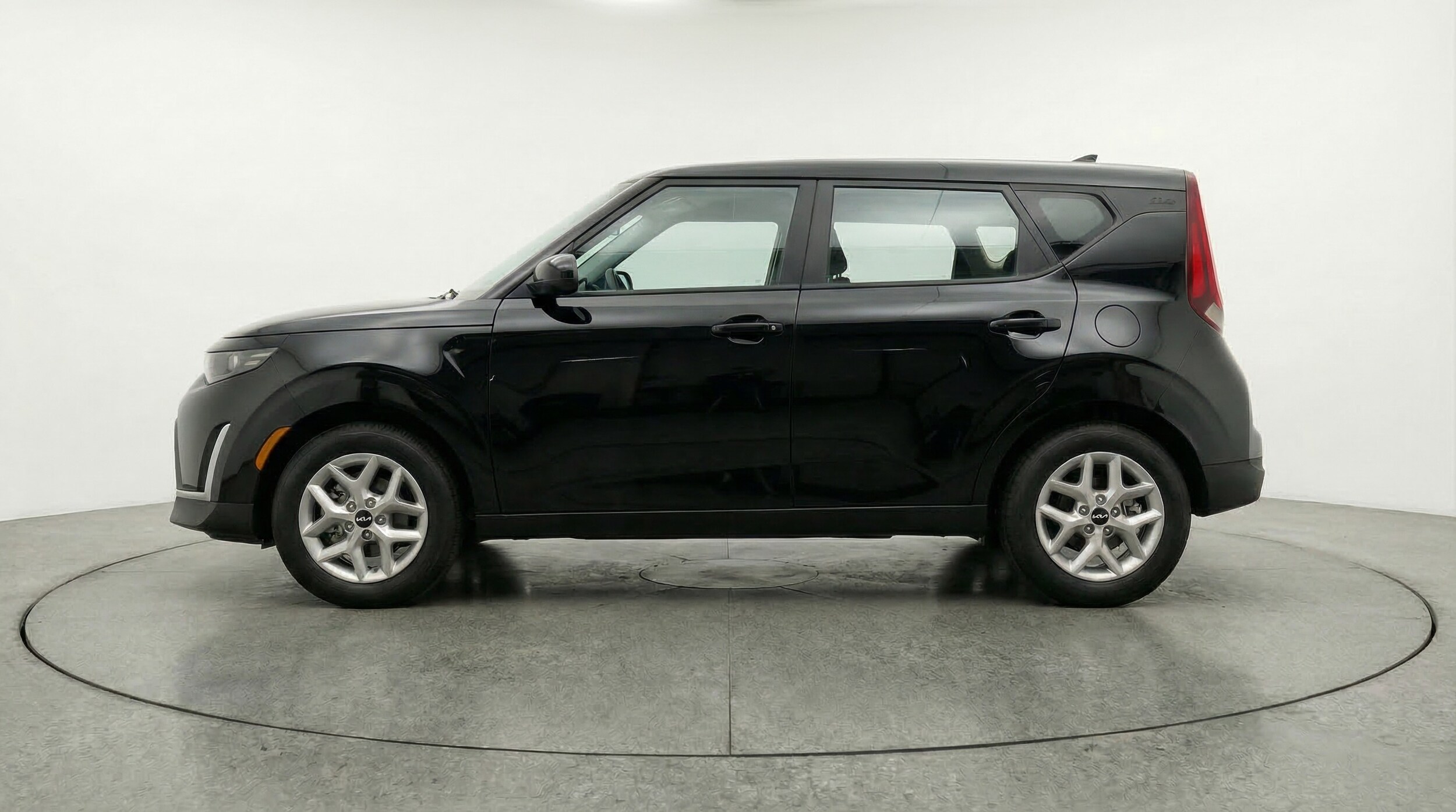 Thumbnail: 2025 Kia Soul - 4