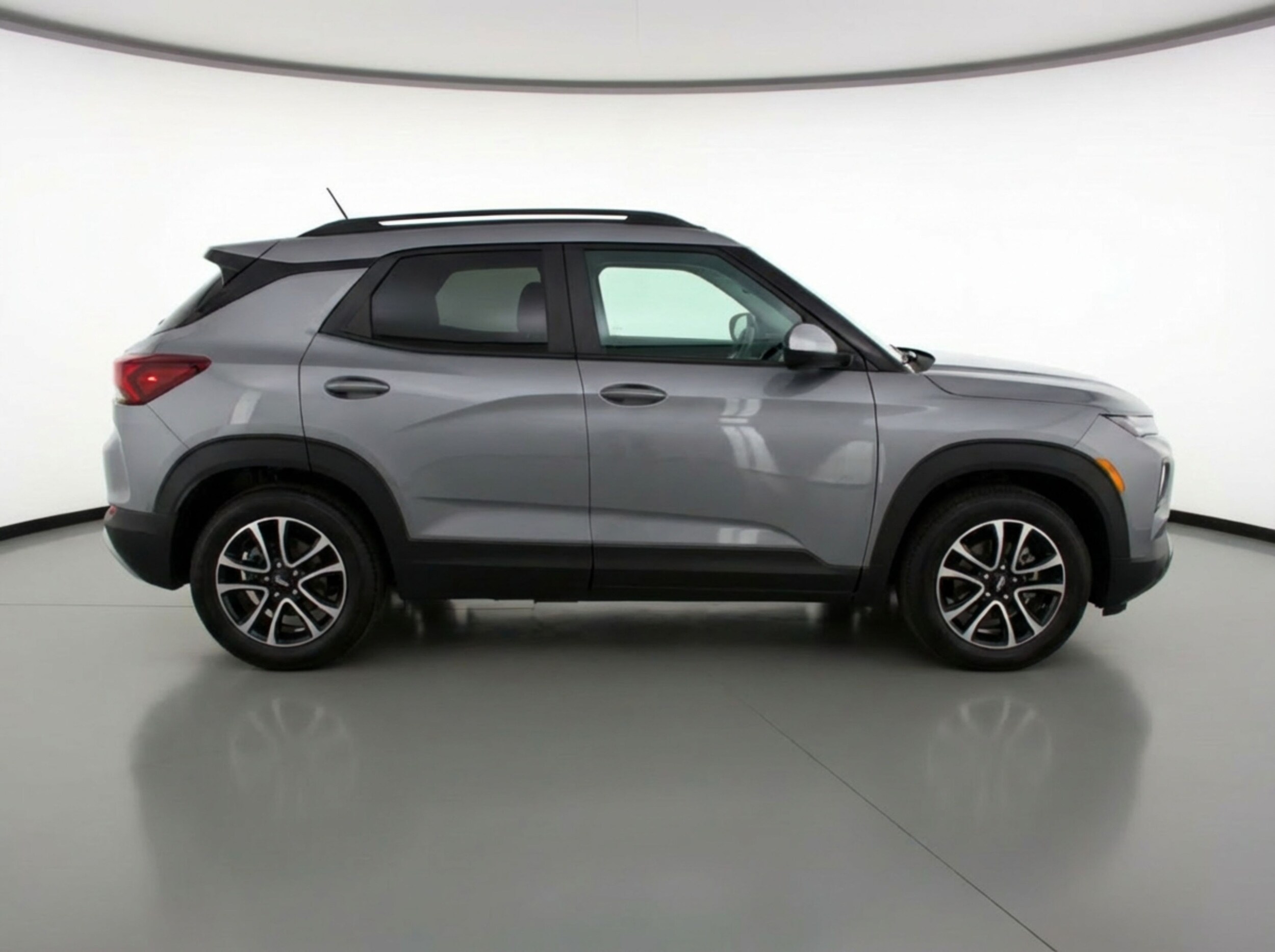 Thumbnail: 2025 Chevrolet TrailBlazer - 8