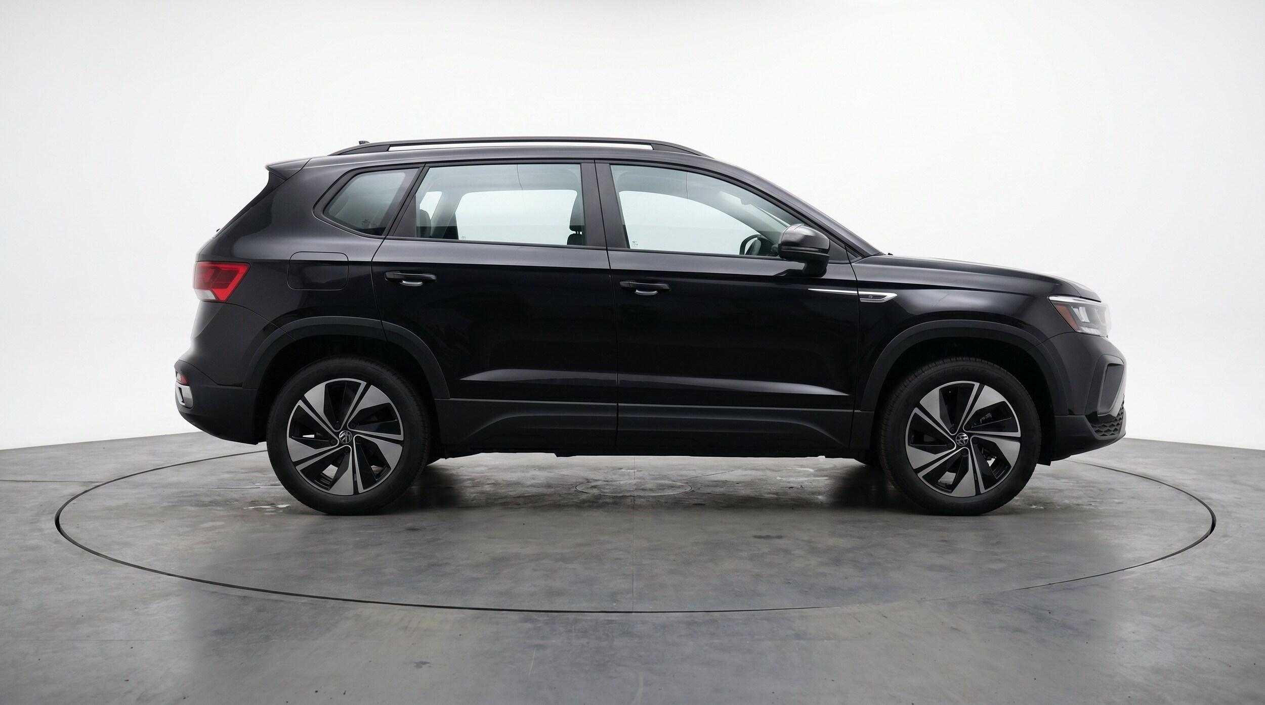 Thumbnail: 2026 Volkswagen Taos - 11