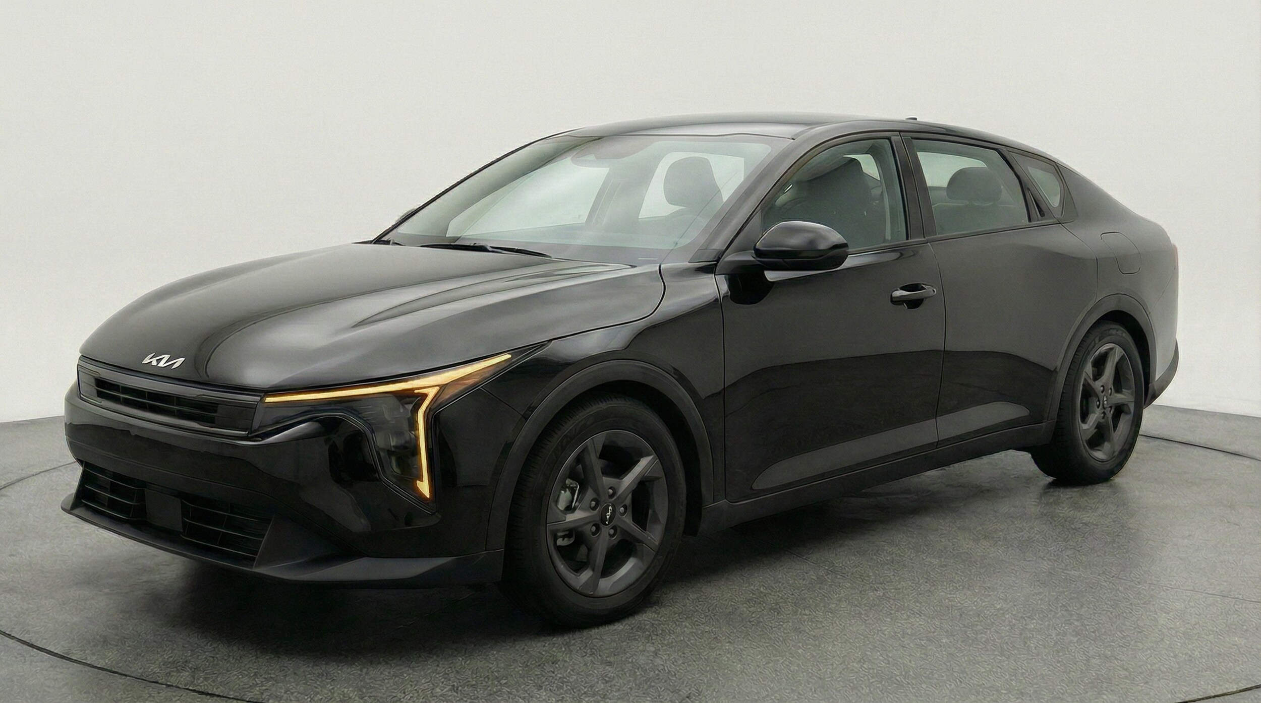 Thumbnail: 2025 Kia K4 - 3