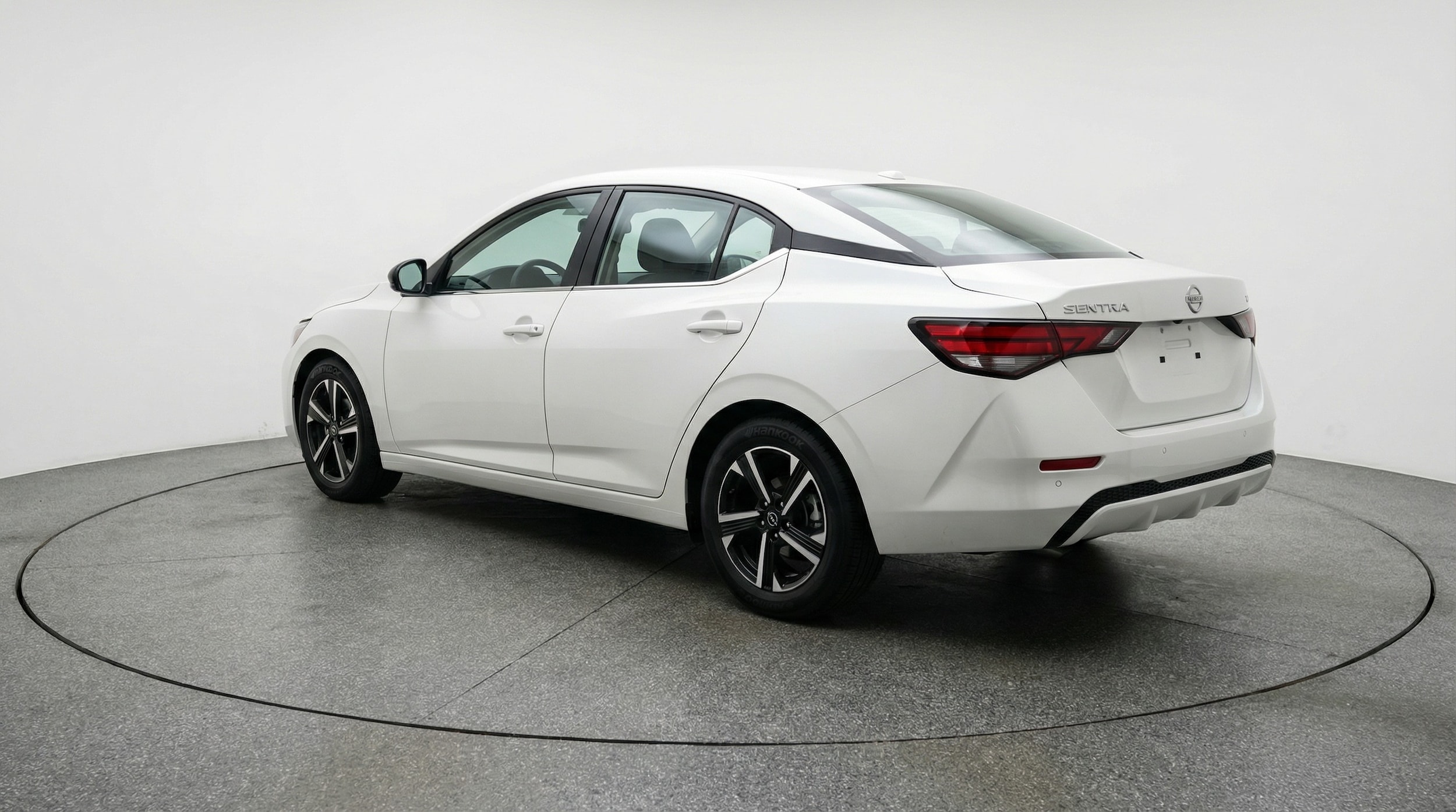 Thumbnail: 2025 Nissan Sentra - 5