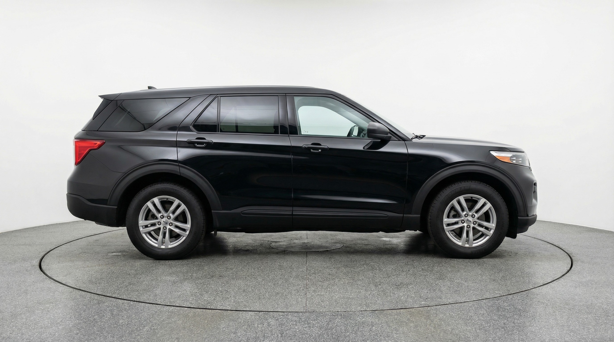 Thumbnail: 2024 Ford Explorer - 8