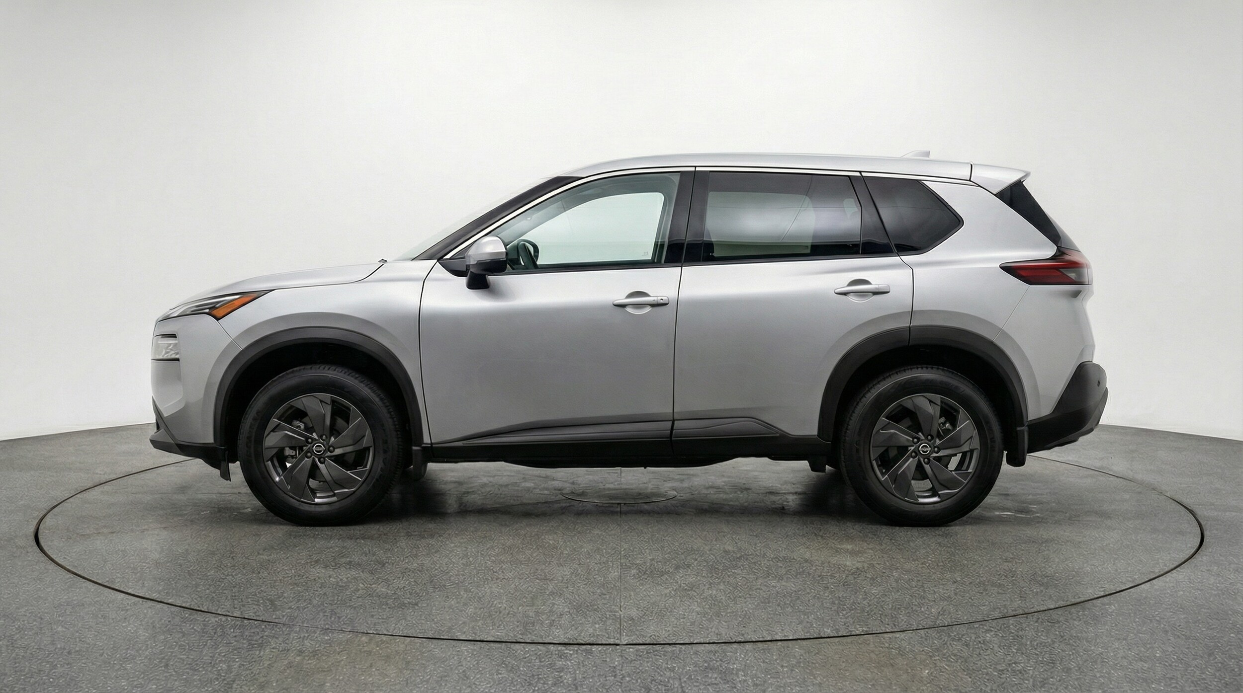 Thumbnail: 2025 Nissan Rogue - 4