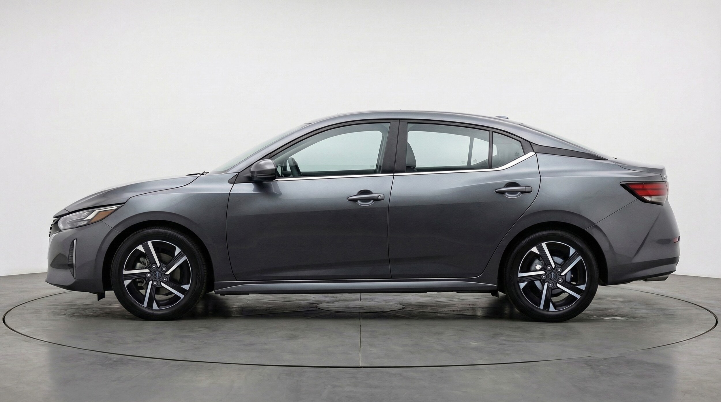 Thumbnail: 2025 Nissan Sentra - 4