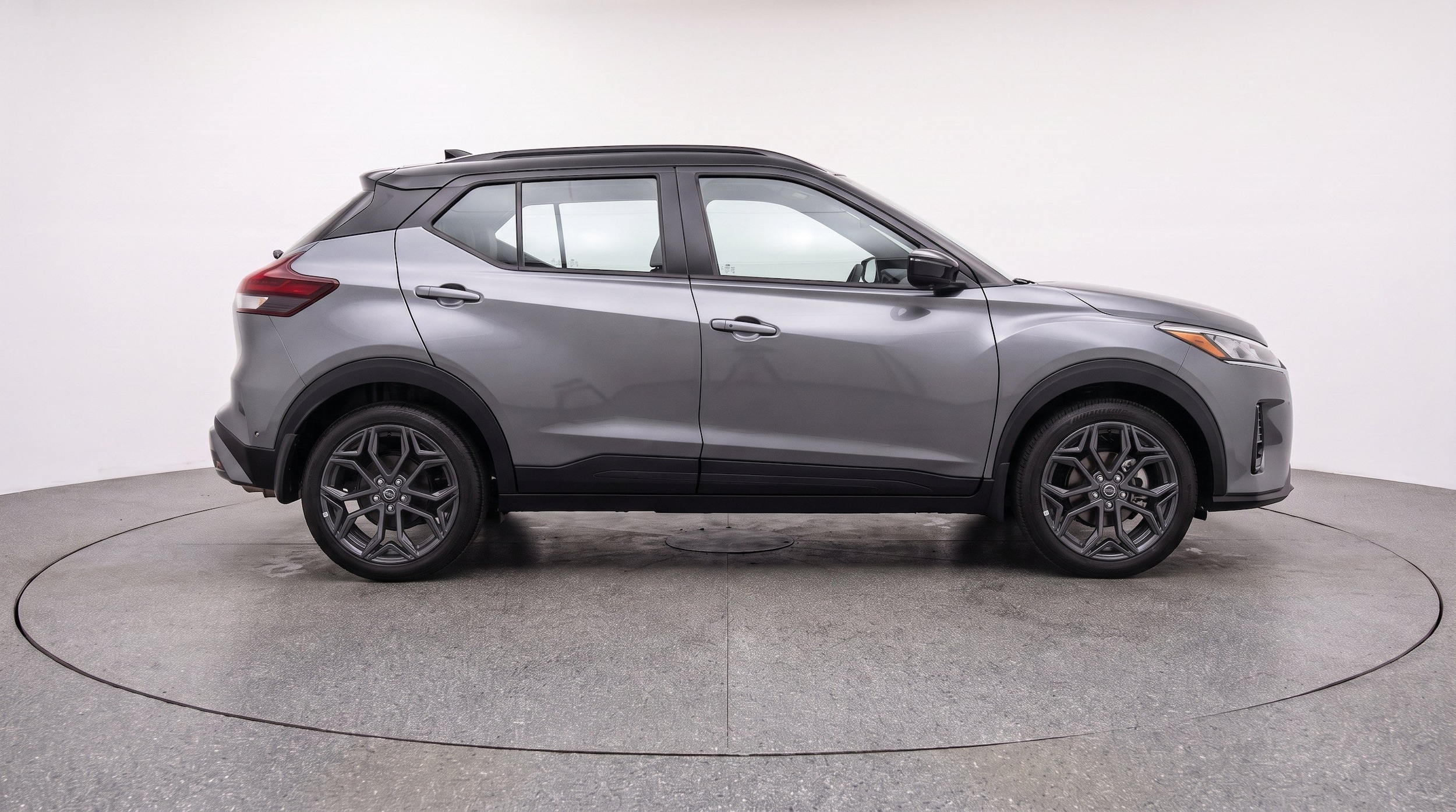 Thumbnail: 2026 Nissan Kicks - 10