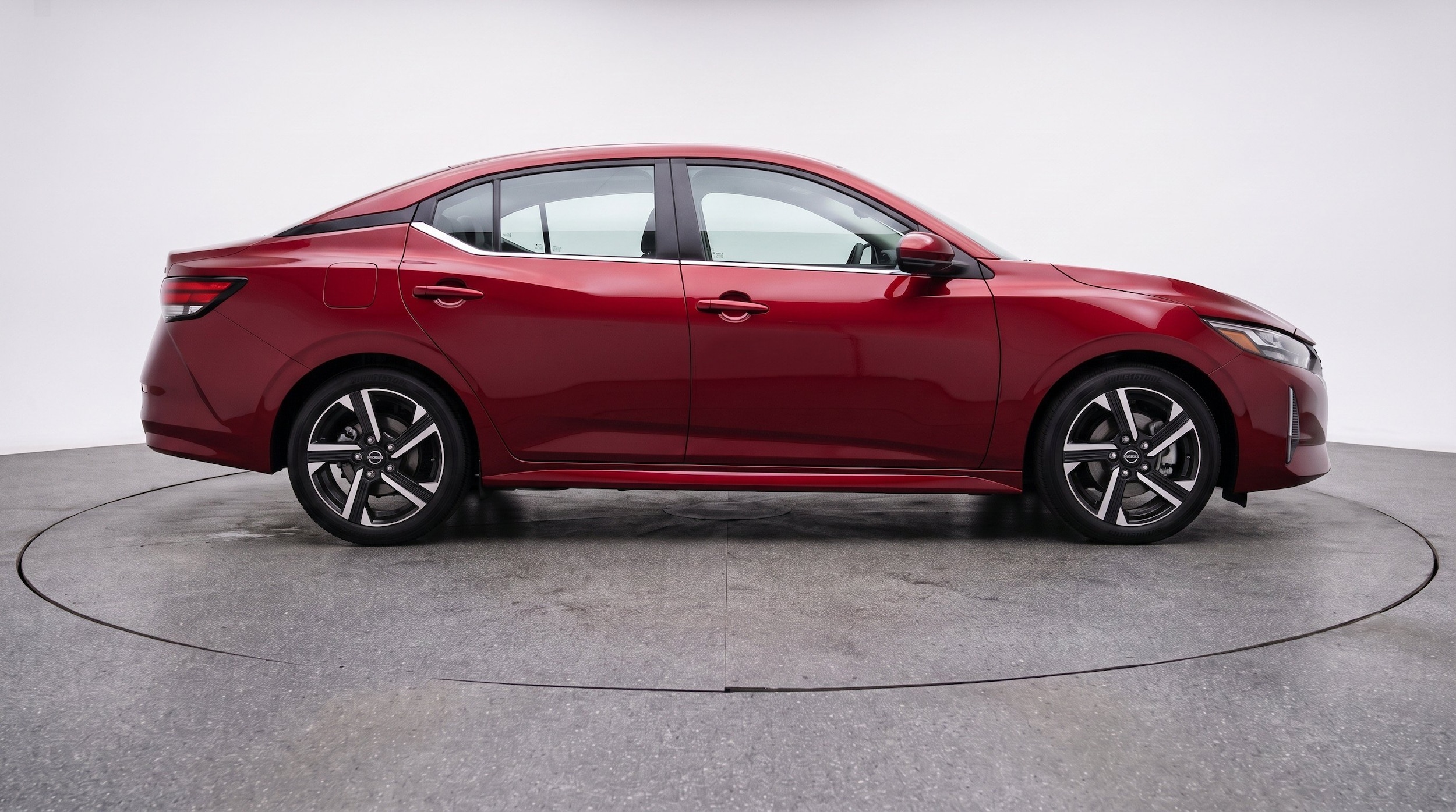 Thumbnail: 2025 Nissan Sentra - 9
