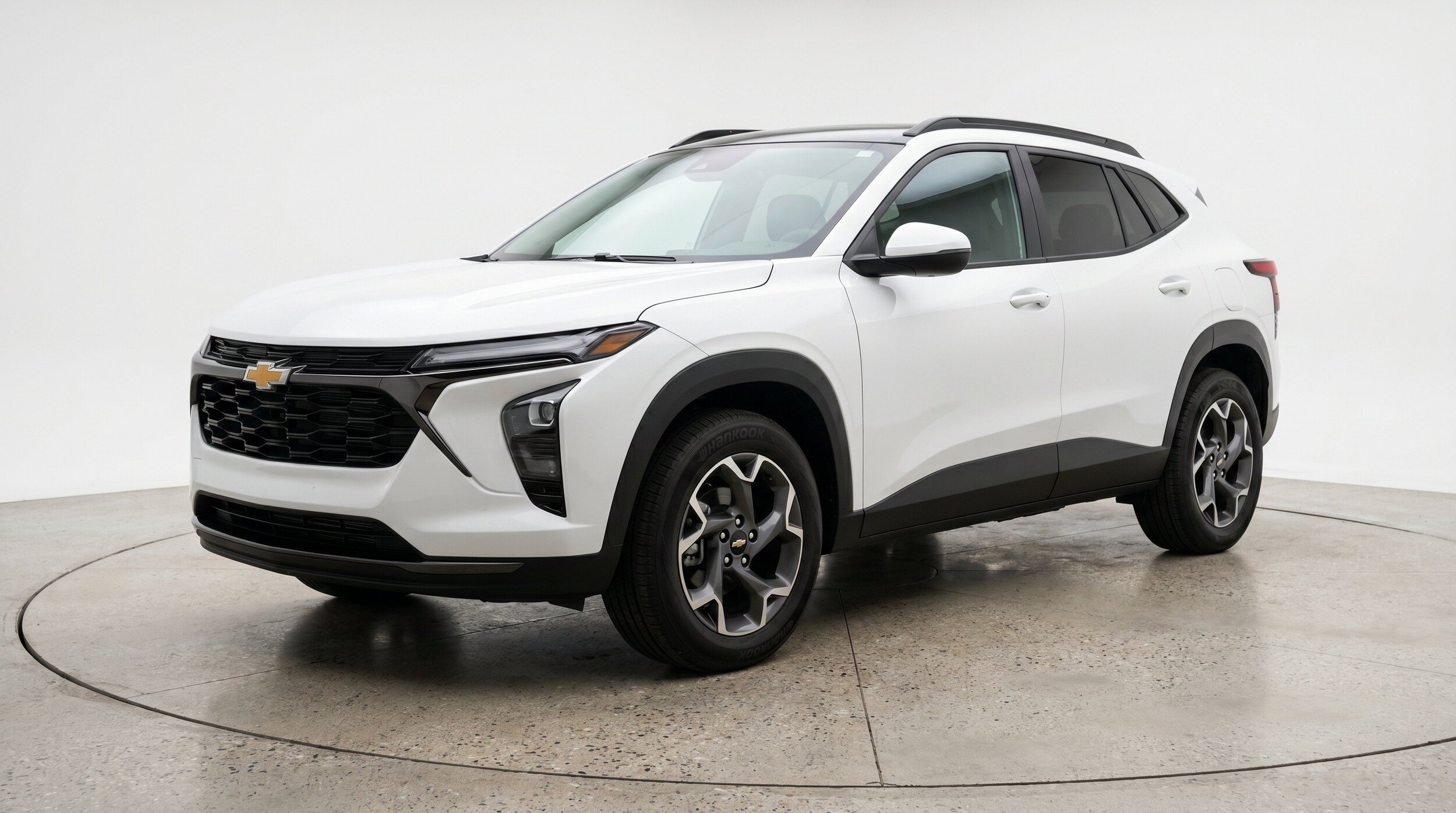 Thumbnail: 2025 Chevrolet Trax - 3