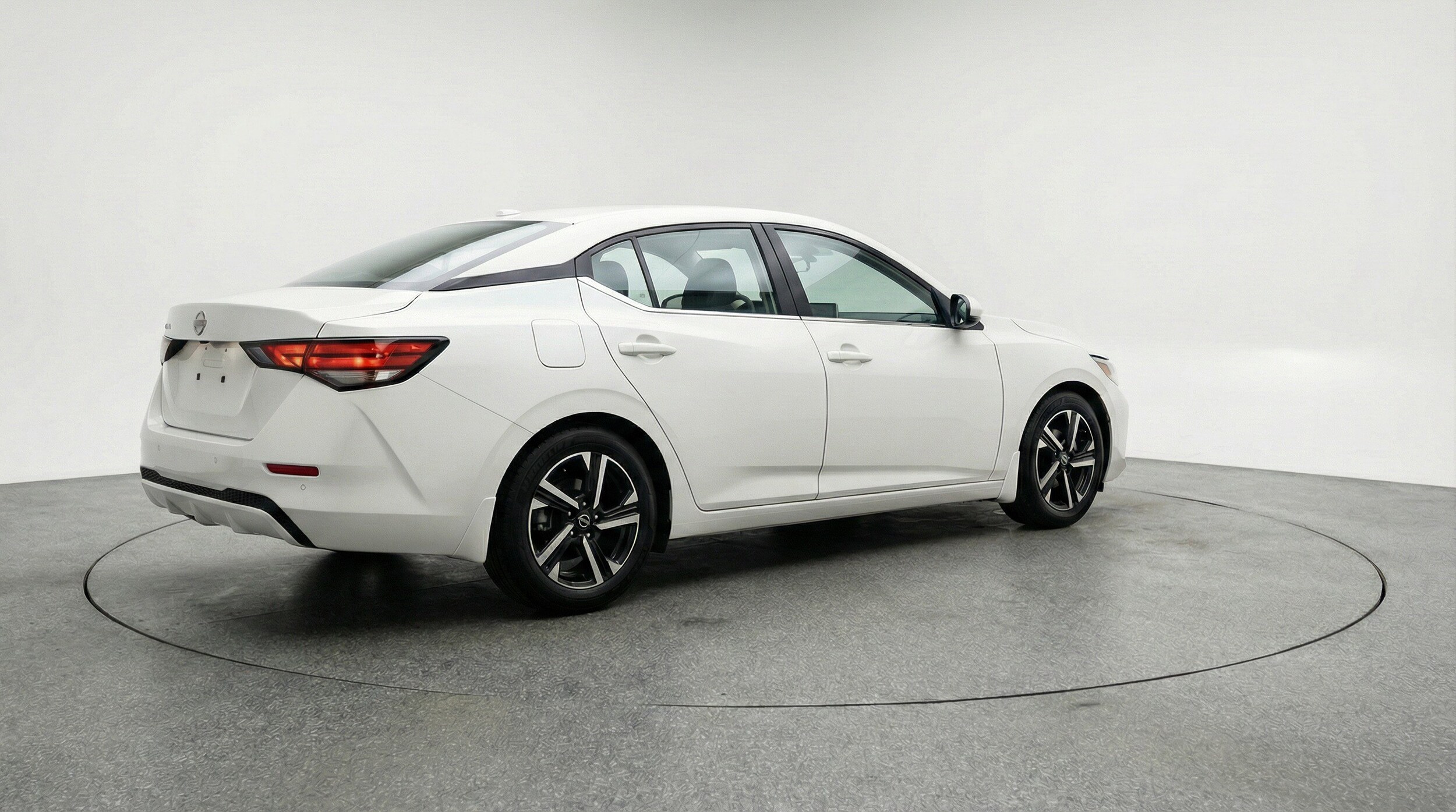 Thumbnail: 2025 Nissan Sentra - 9