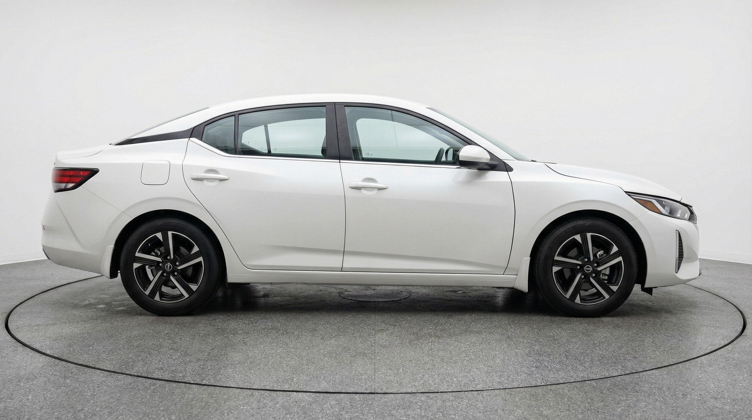 Thumbnail: 2025 Nissan Sentra - 8