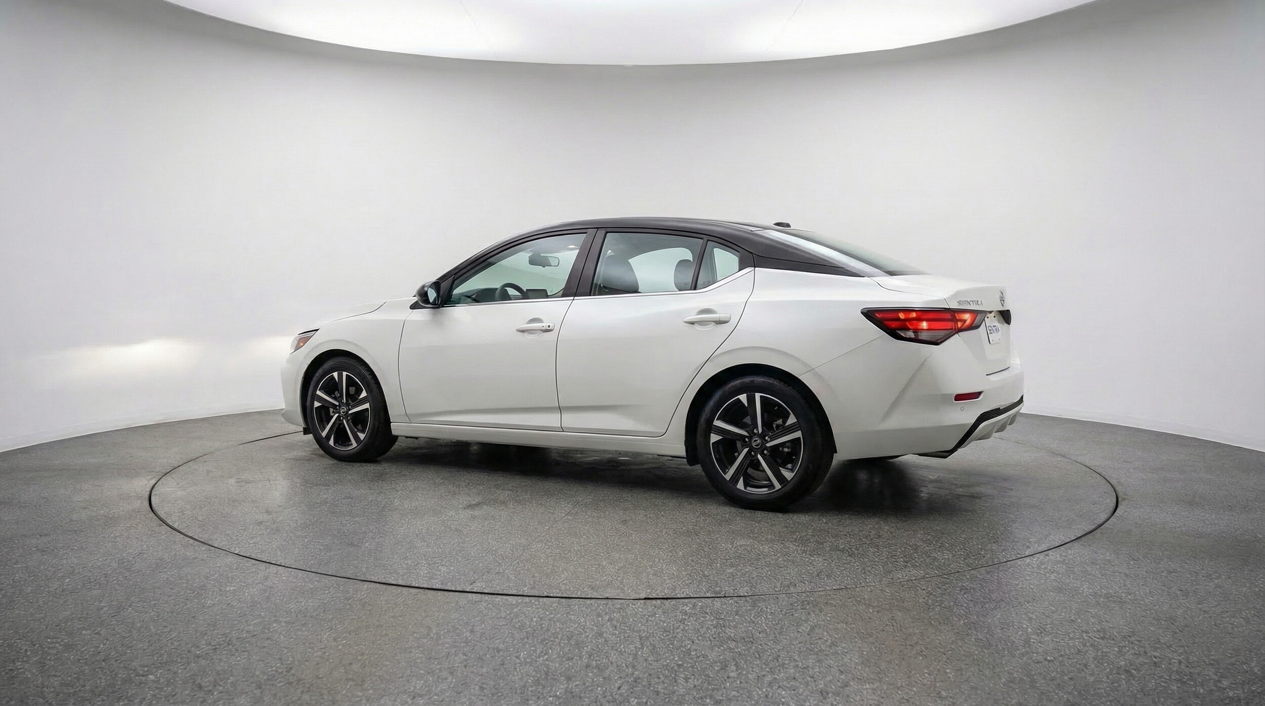 Thumbnail: 2025 Nissan Sentra - 5