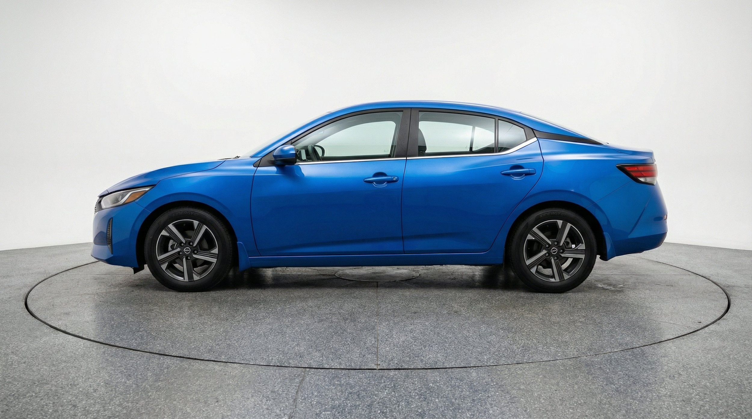 Thumbnail: 2025 Nissan Sentra - 5