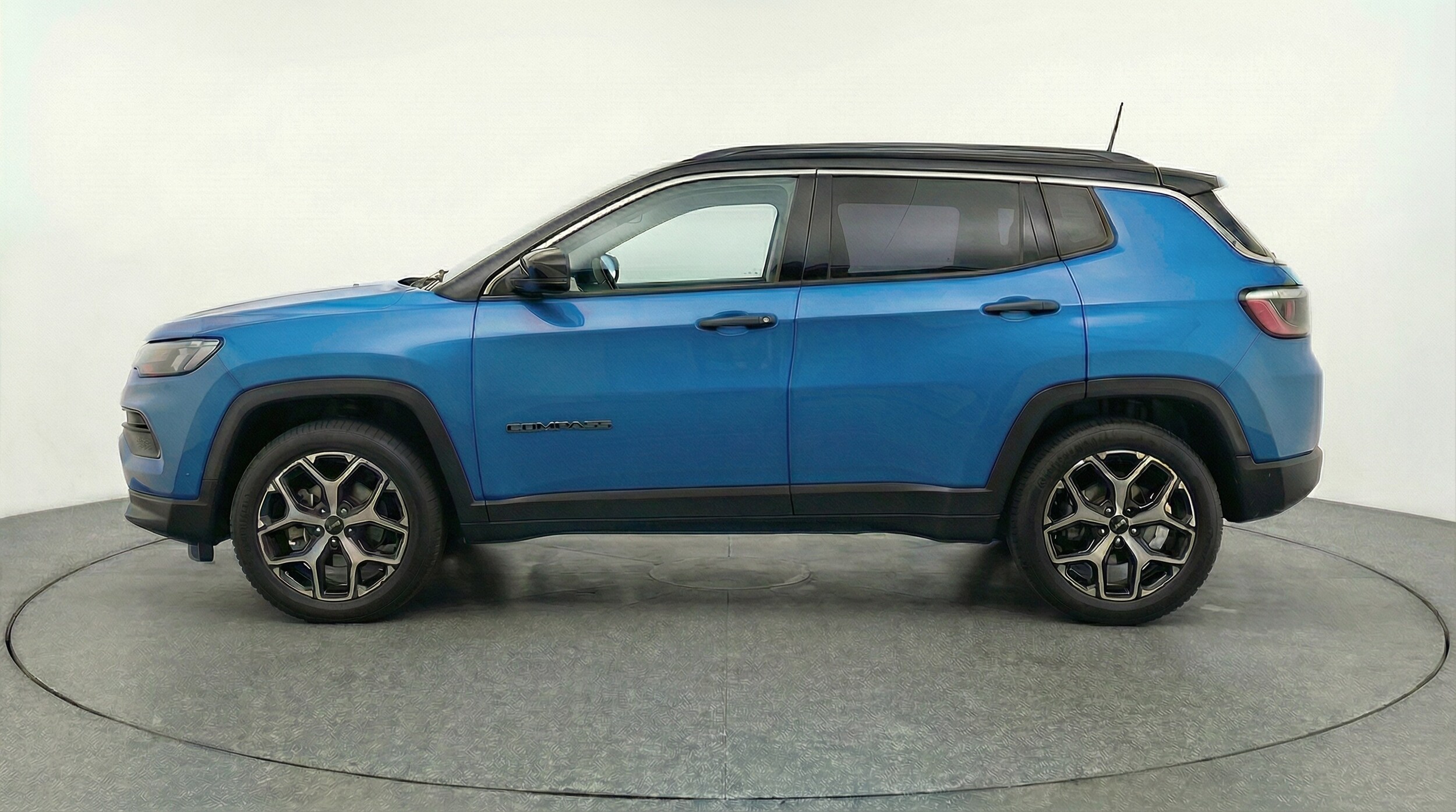 Thumbnail: 2025 Jeep Compass - 4