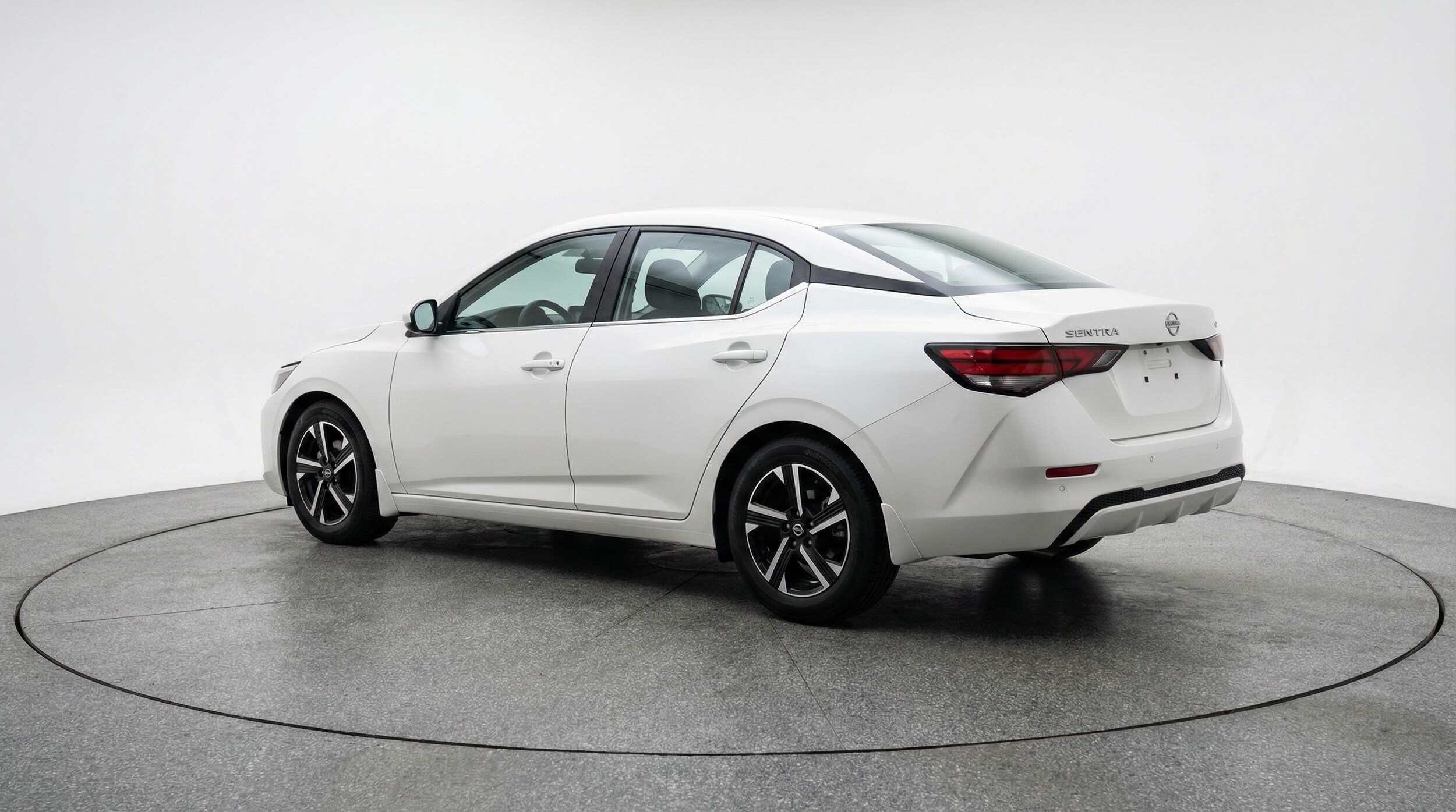 Thumbnail: 2025 Nissan Sentra - 5
