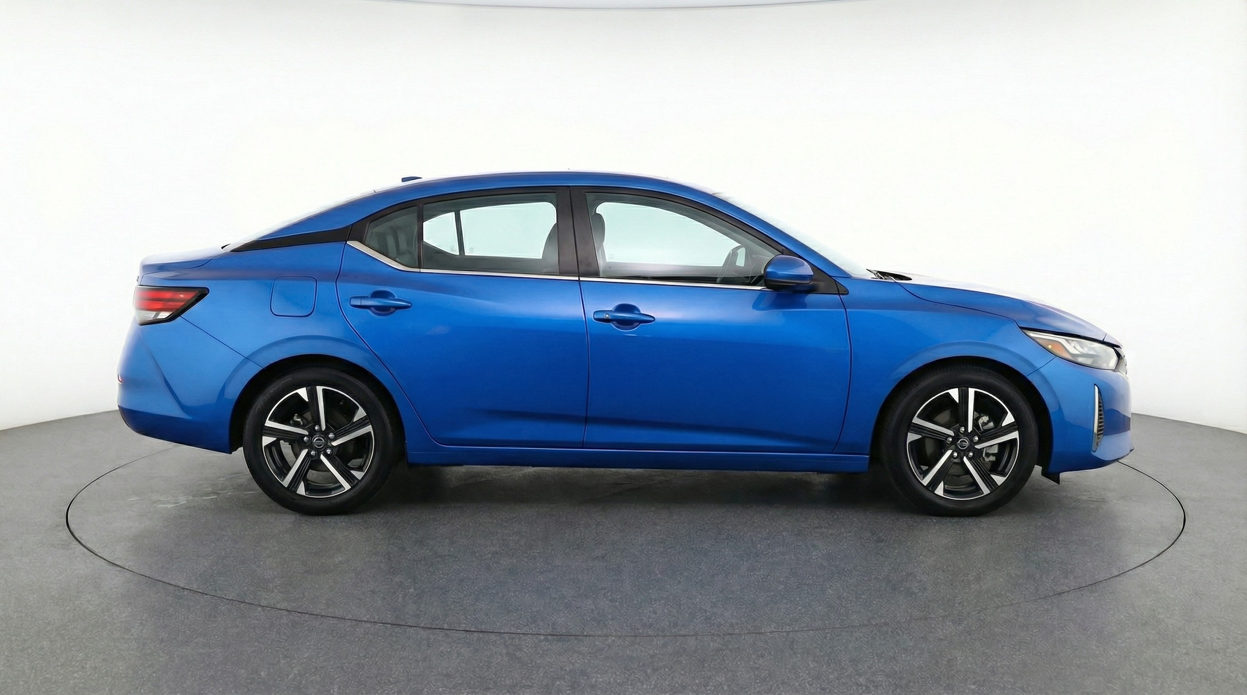 Thumbnail: 2025 Nissan Sentra - 8