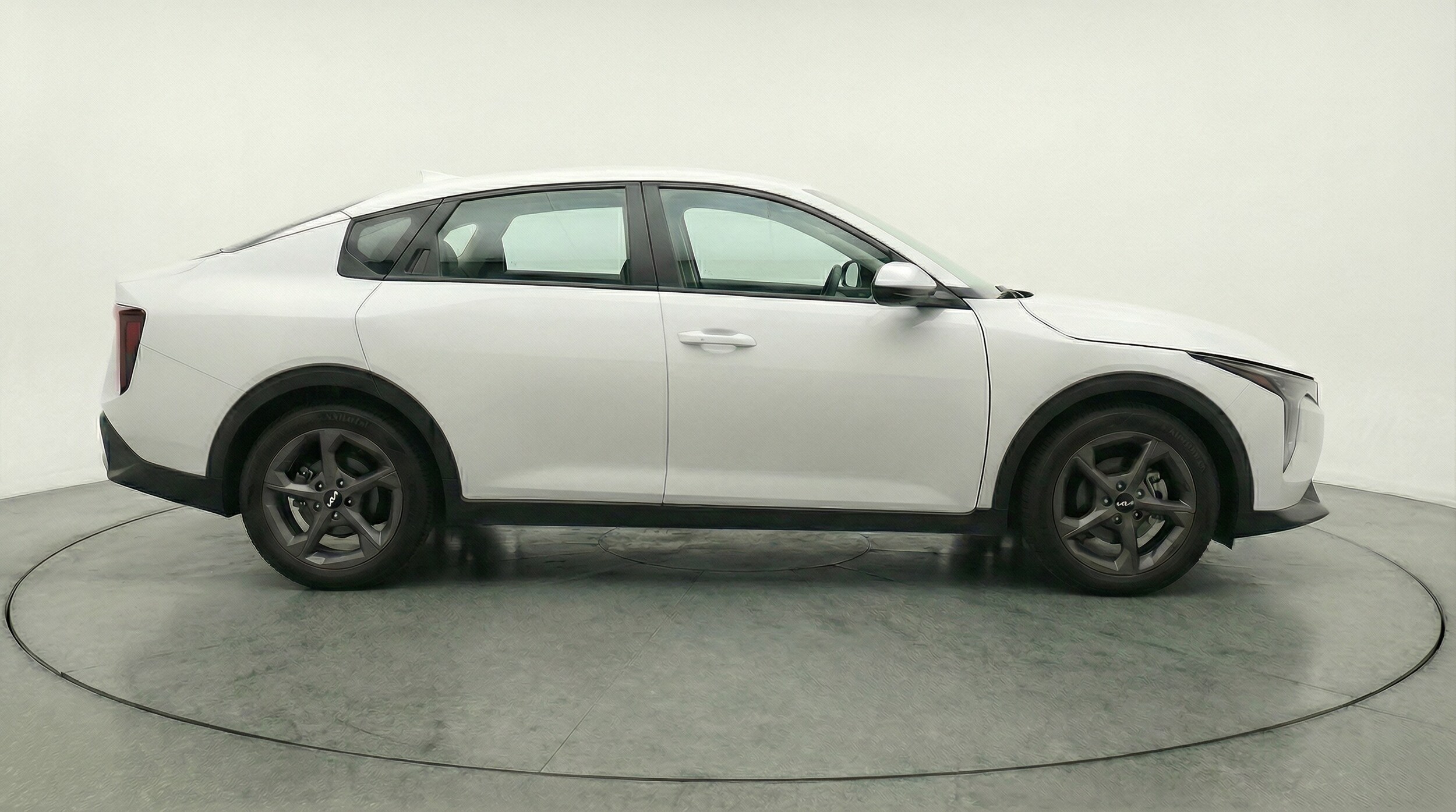 Thumbnail: 2025 Kia K4 - 8