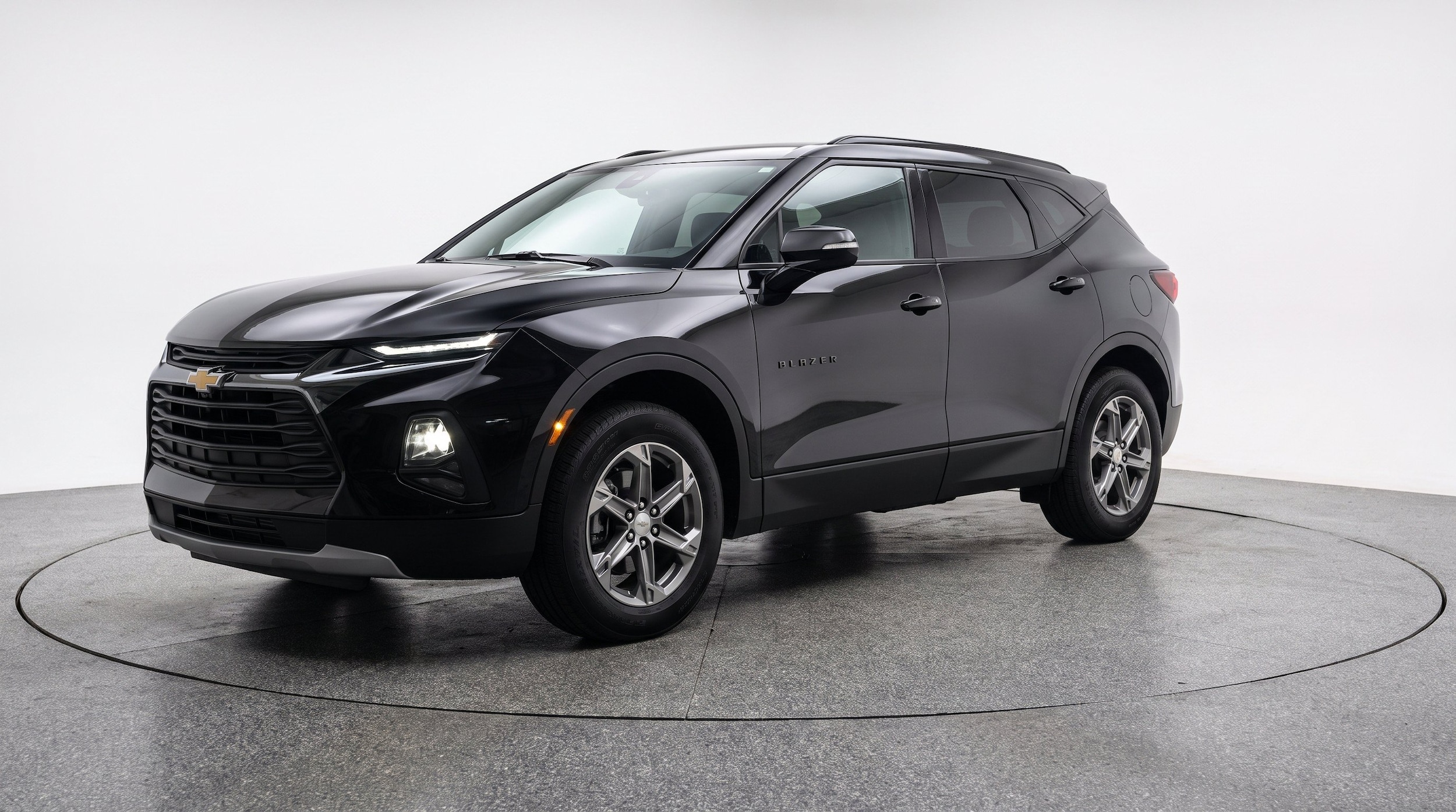 Thumbnail: 2026 Chevrolet Blazer - 3
