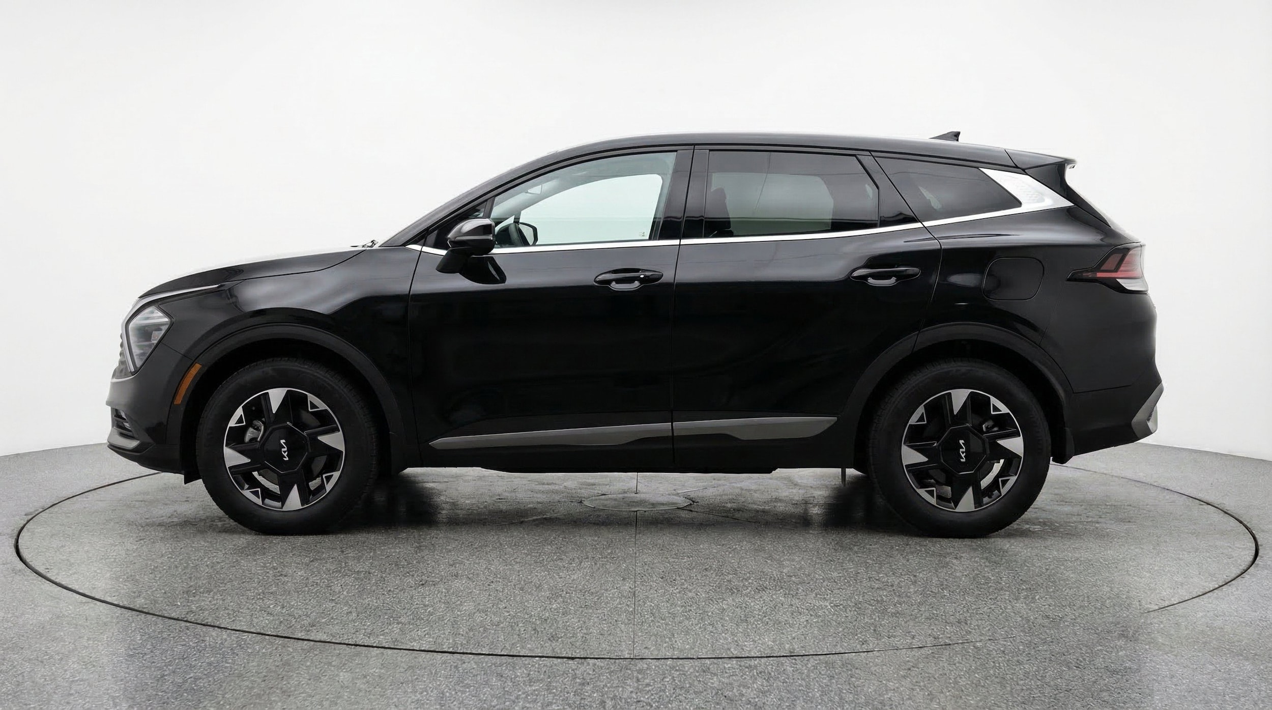Thumbnail: 2026 Kia Sportage - 5