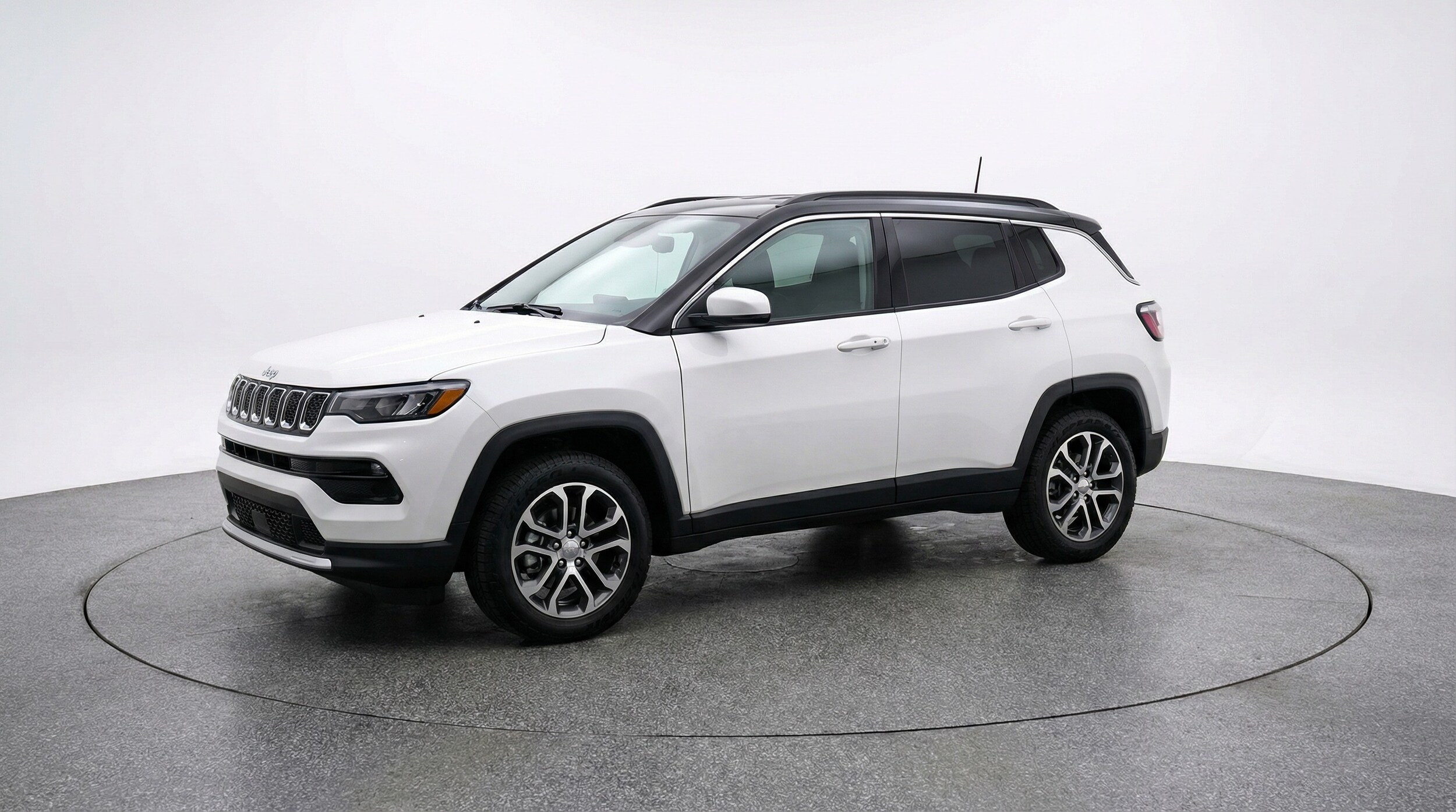Thumbnail: 2025 Jeep Compass - 3