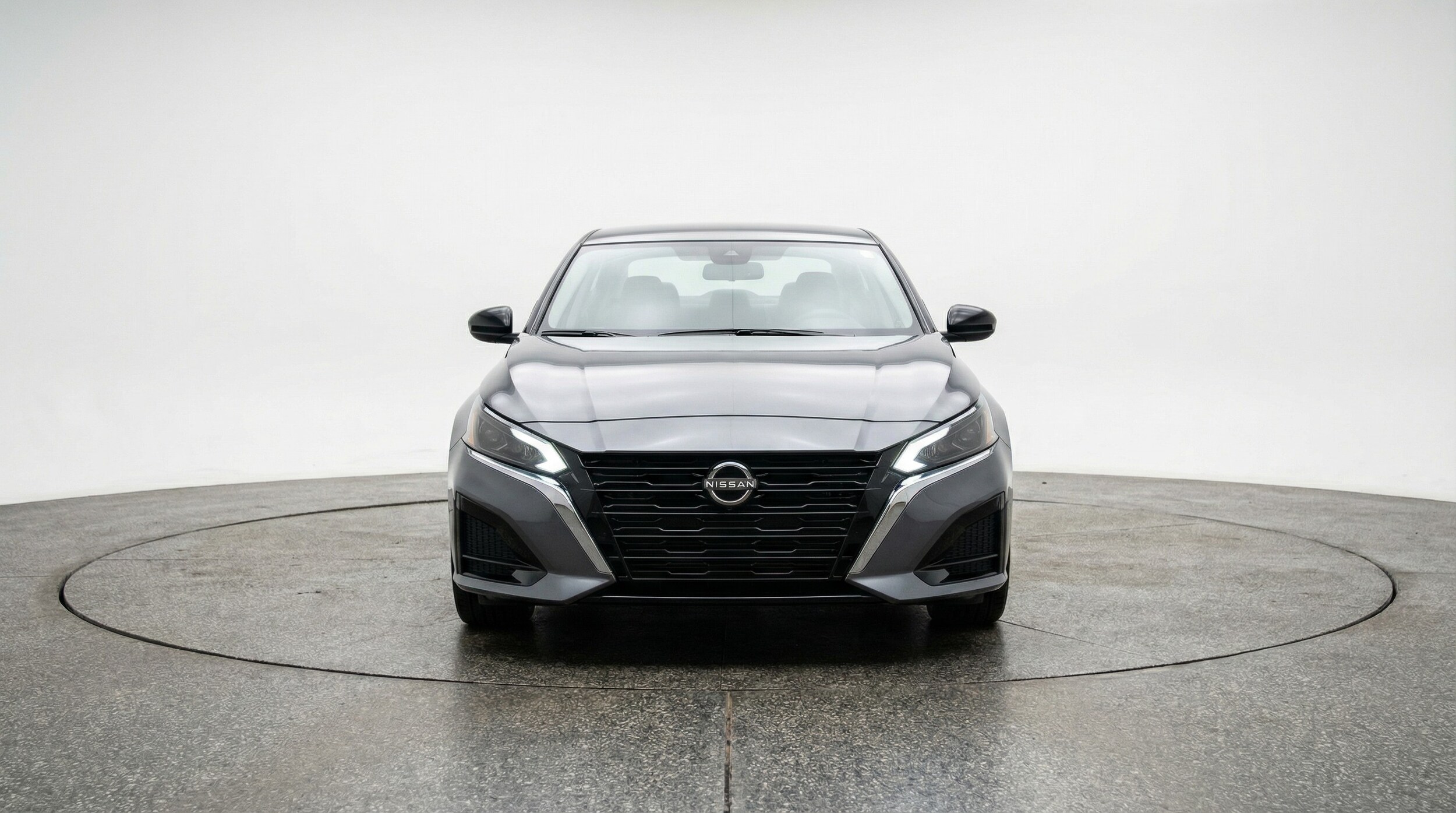 Thumbnail: 2025 Nissan Altima - 2