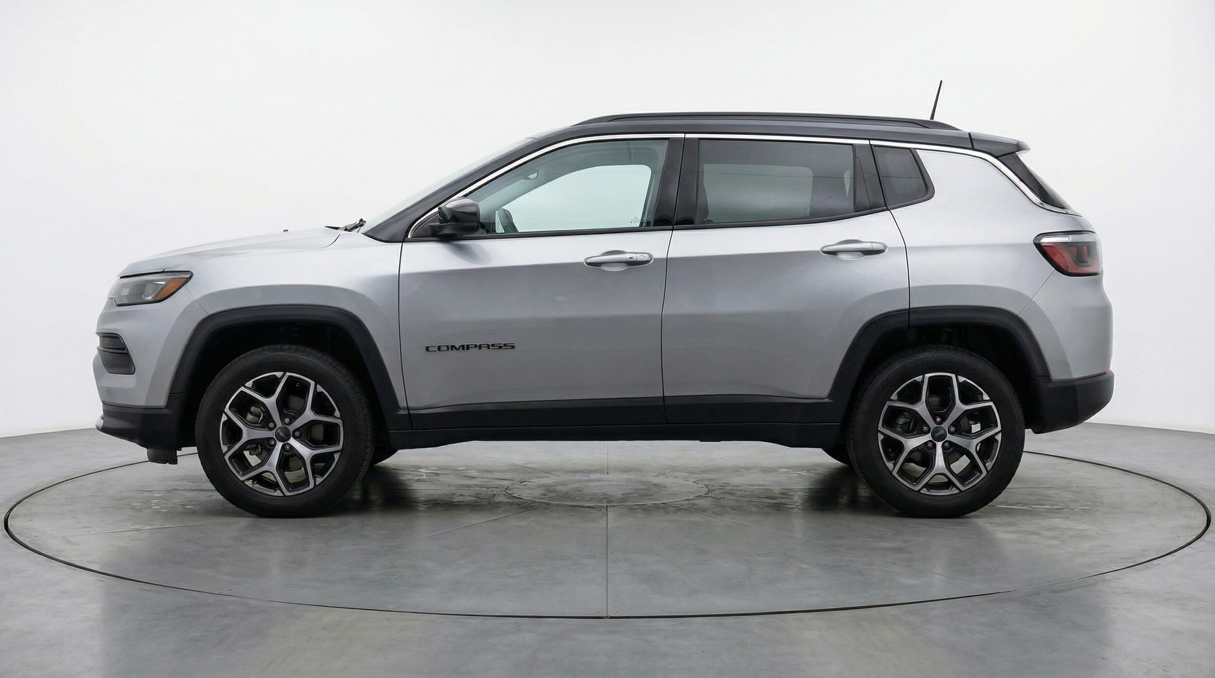 Thumbnail: 2025 Jeep Compass - 4