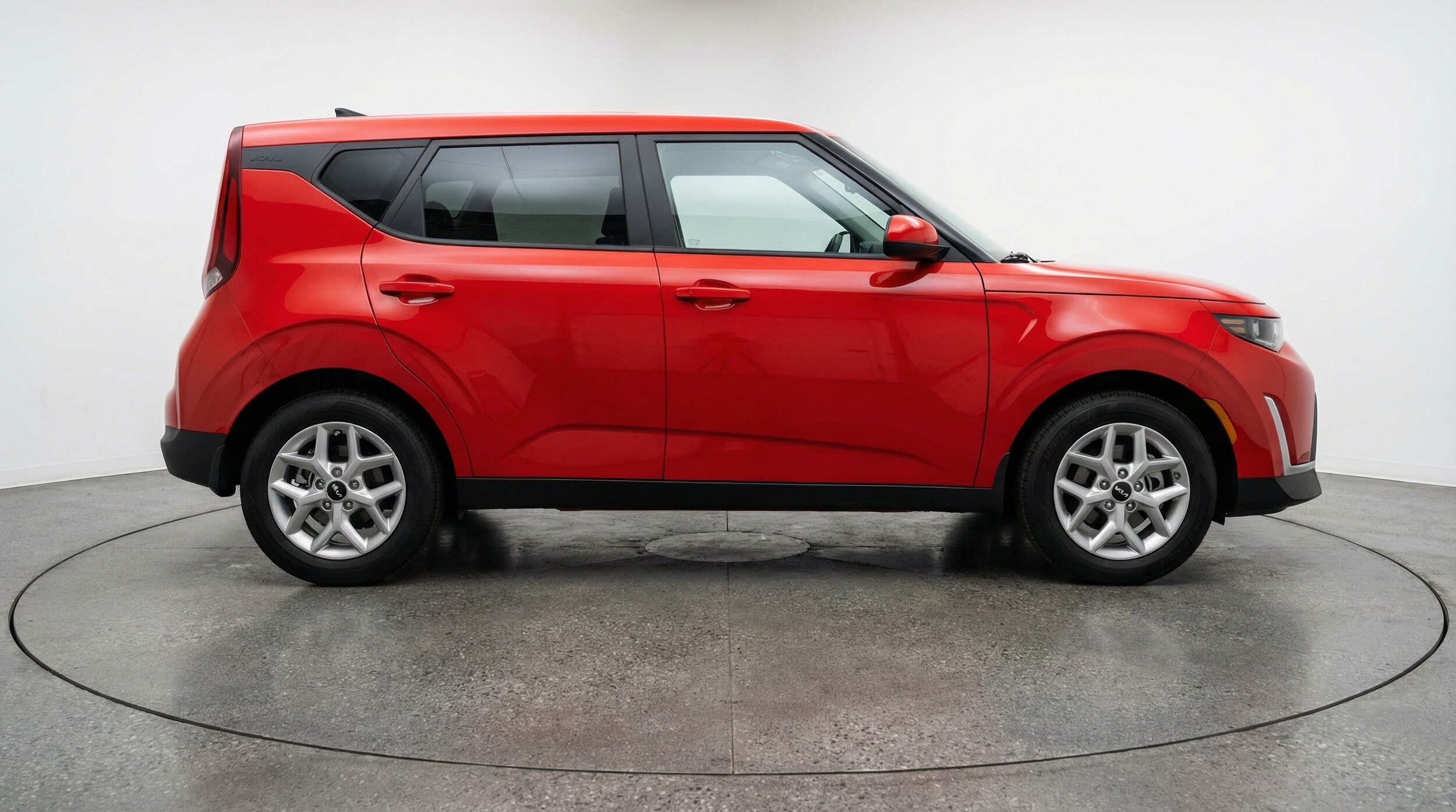 Thumbnail: 2025 Kia Soul - 8