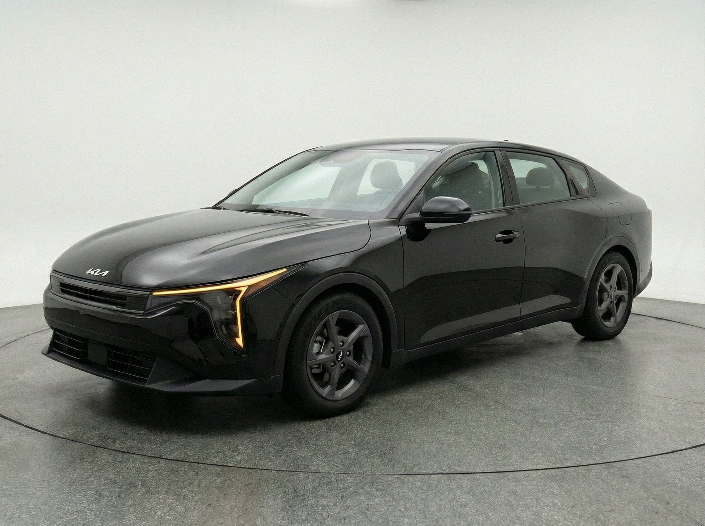 Thumbnail: 2025 Kia K4 - 2