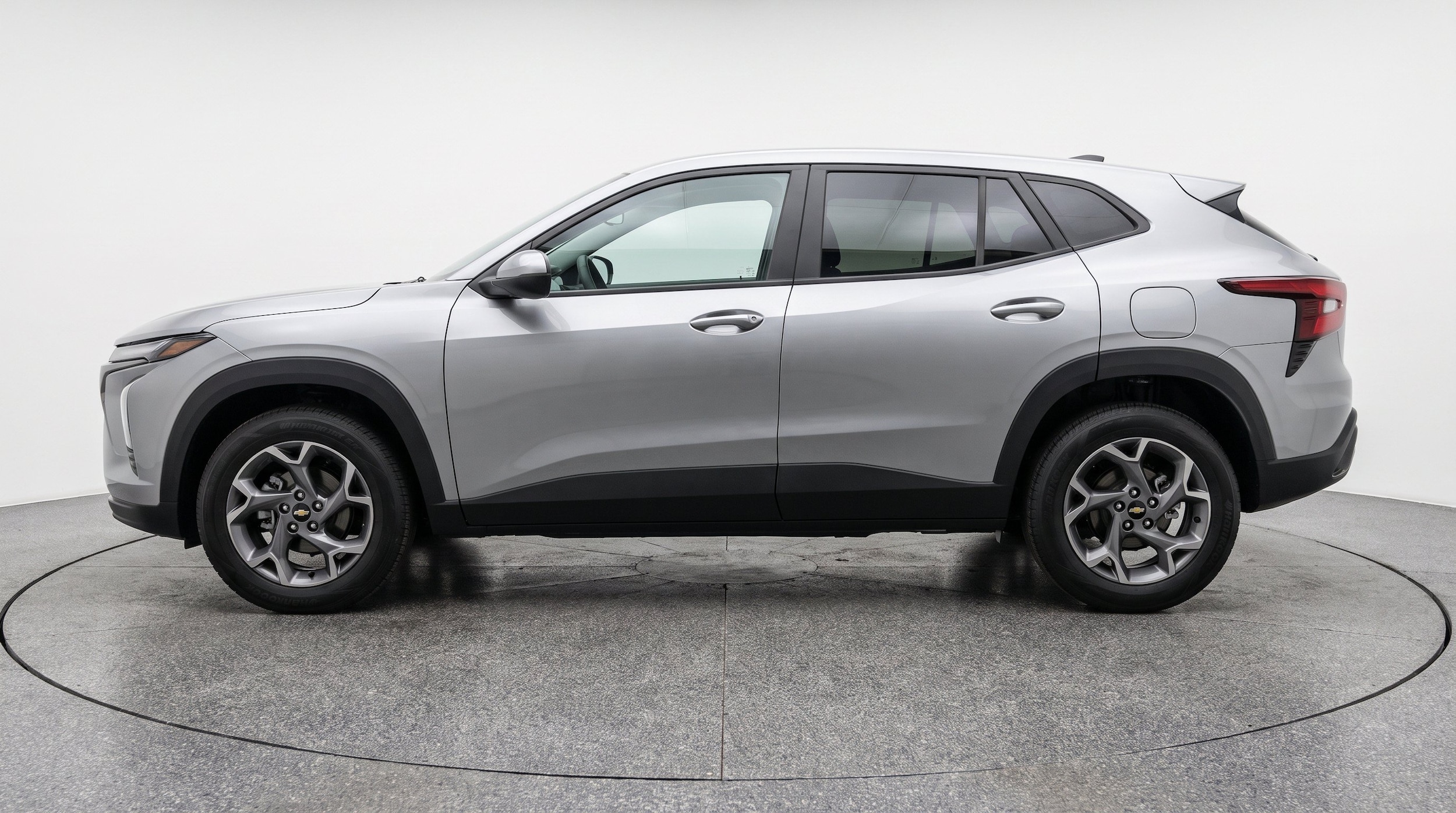 Thumbnail: 2025 Chevrolet Trax - 5