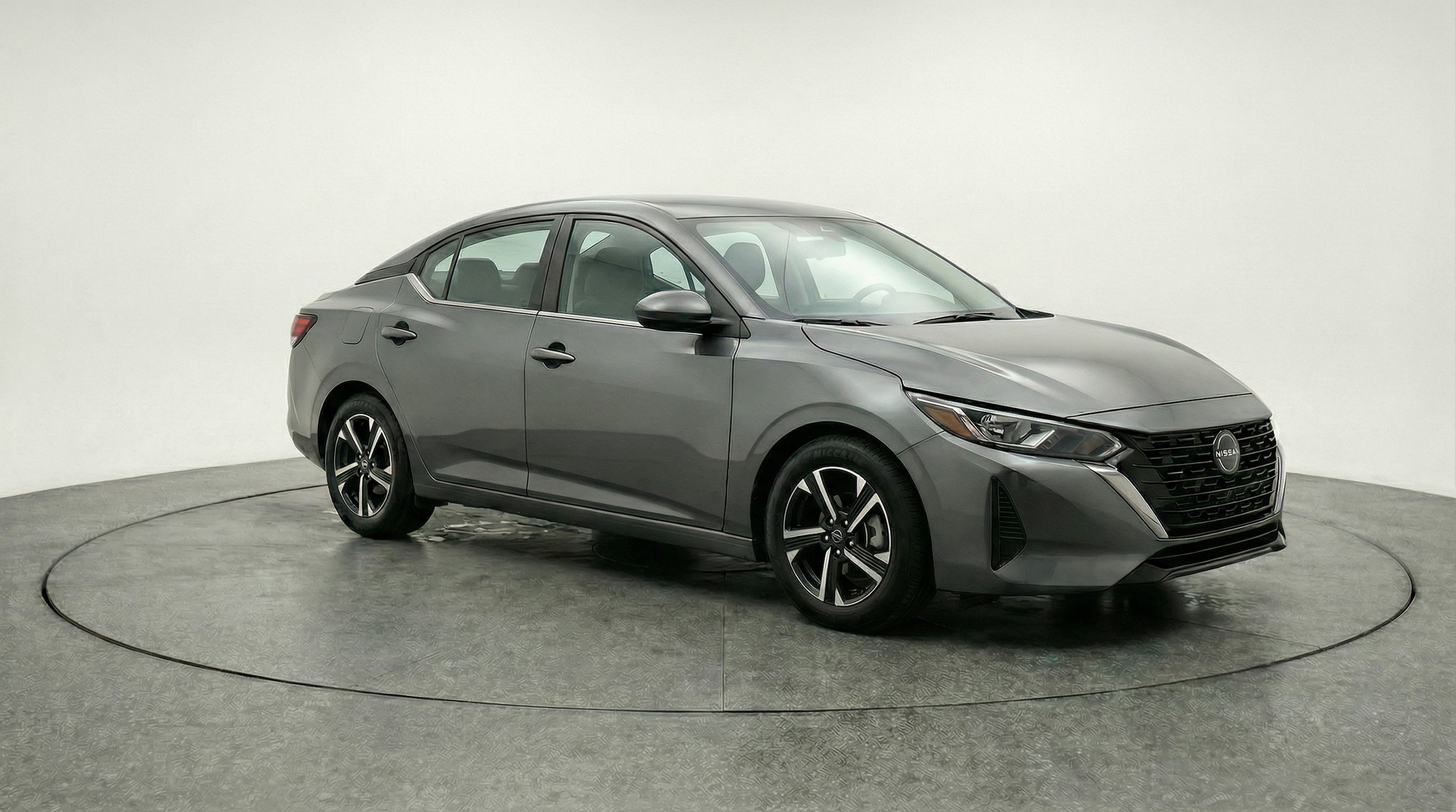 Thumbnail: 2025 Nissan Sentra - 1