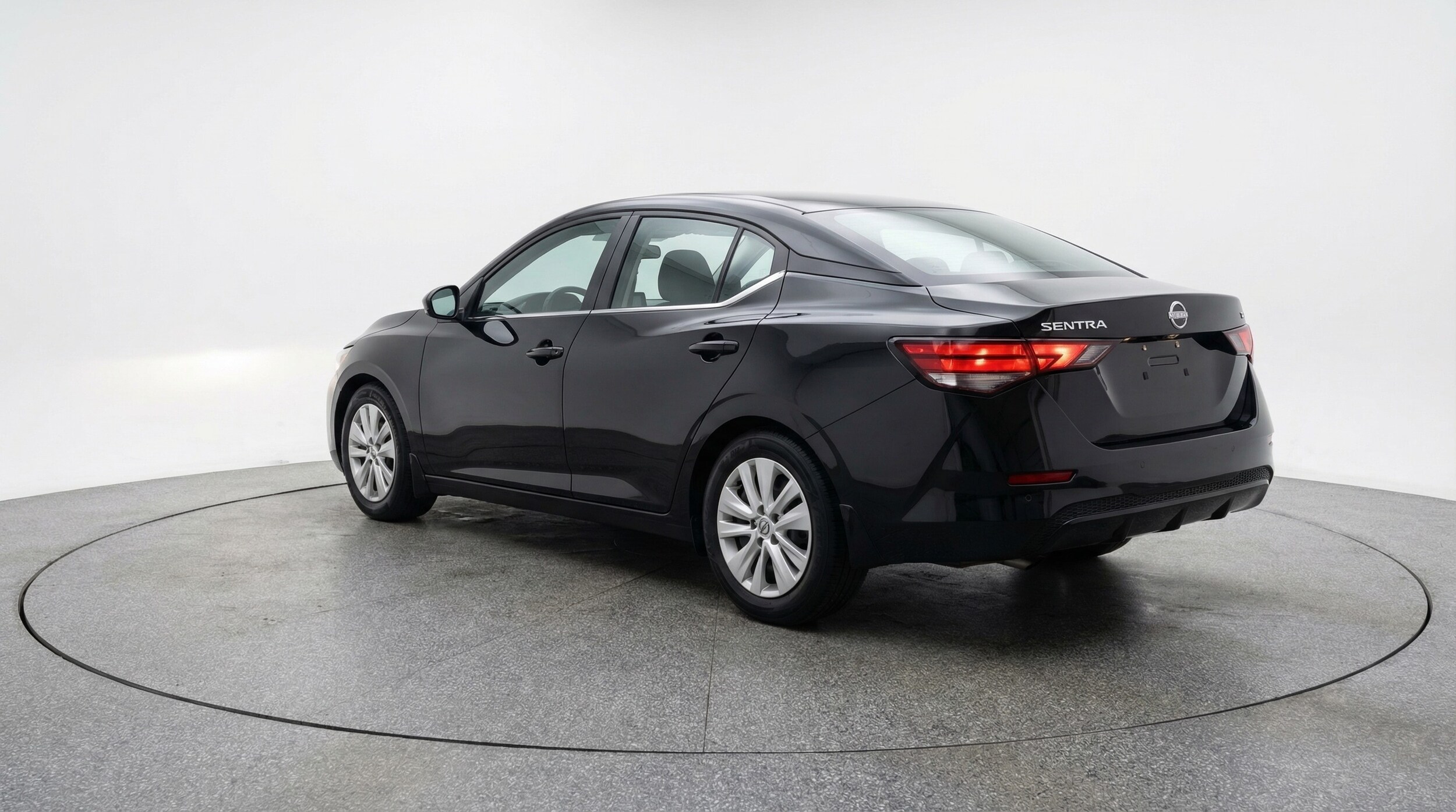 Thumbnail: 2025 Nissan Sentra - 5