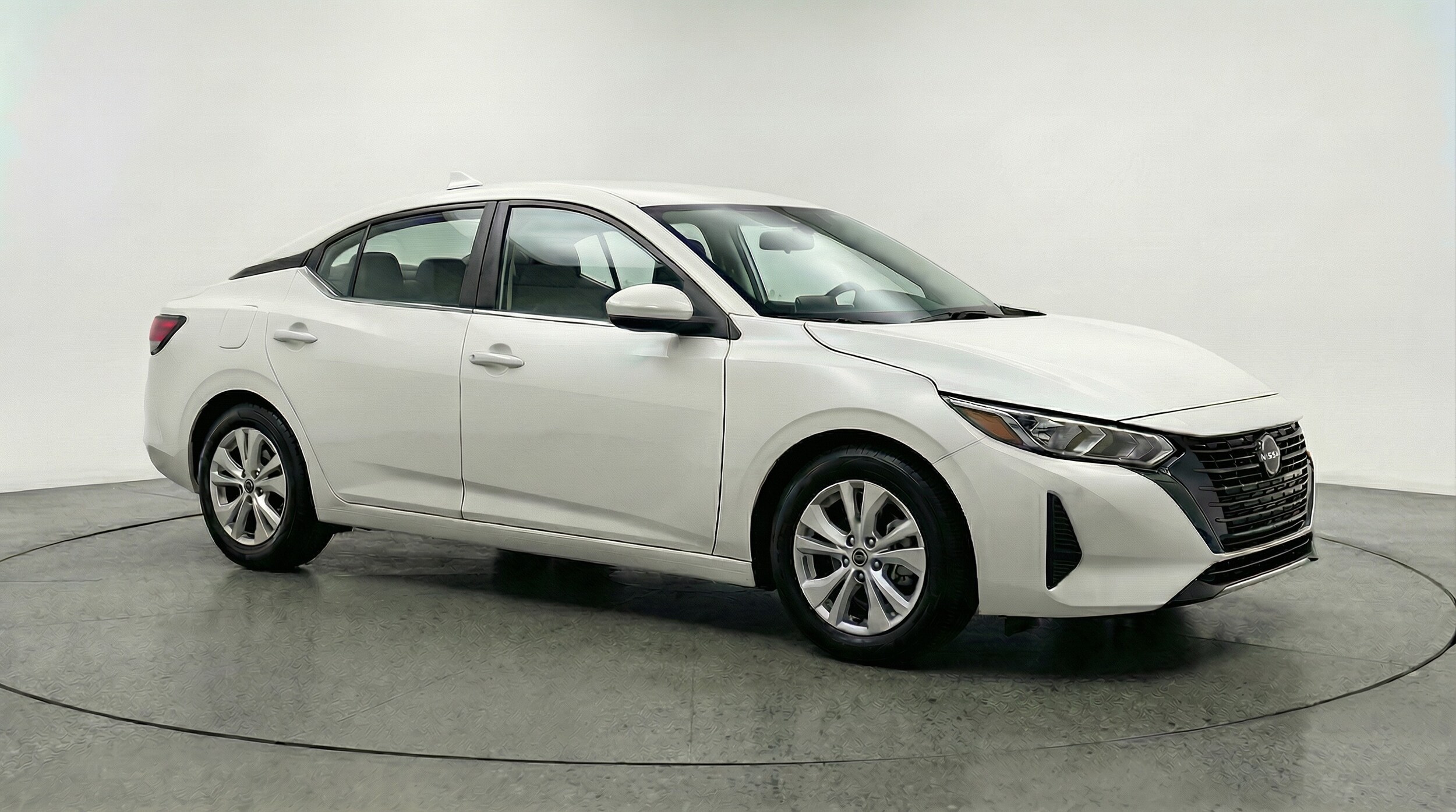 Thumbnail: 2025 Nissan Sentra - 1