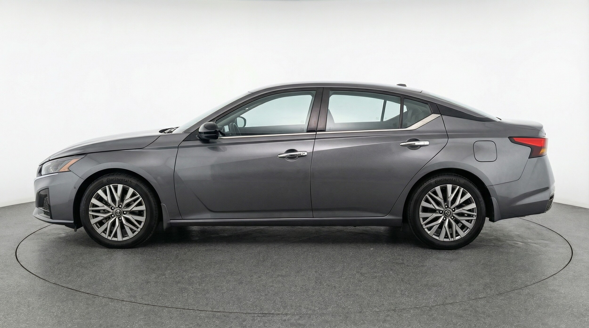 Thumbnail: 2025 Nissan Altima - 4