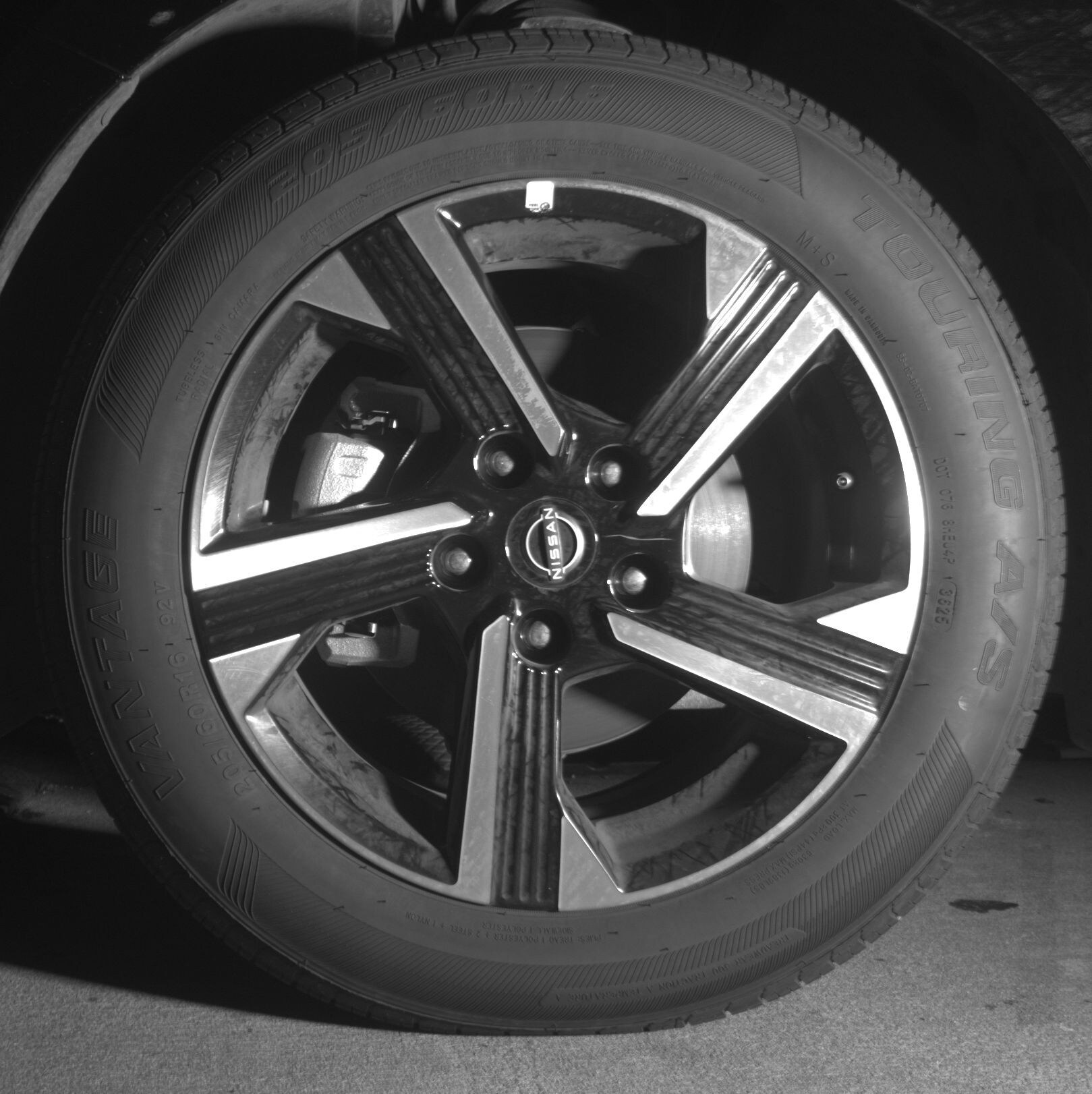 Thumbnail: 2025 Nissan Sentra - 9