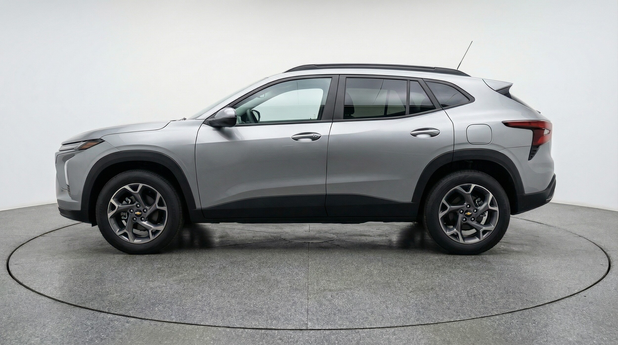 Thumbnail: 2025 Chevrolet Trax - 4