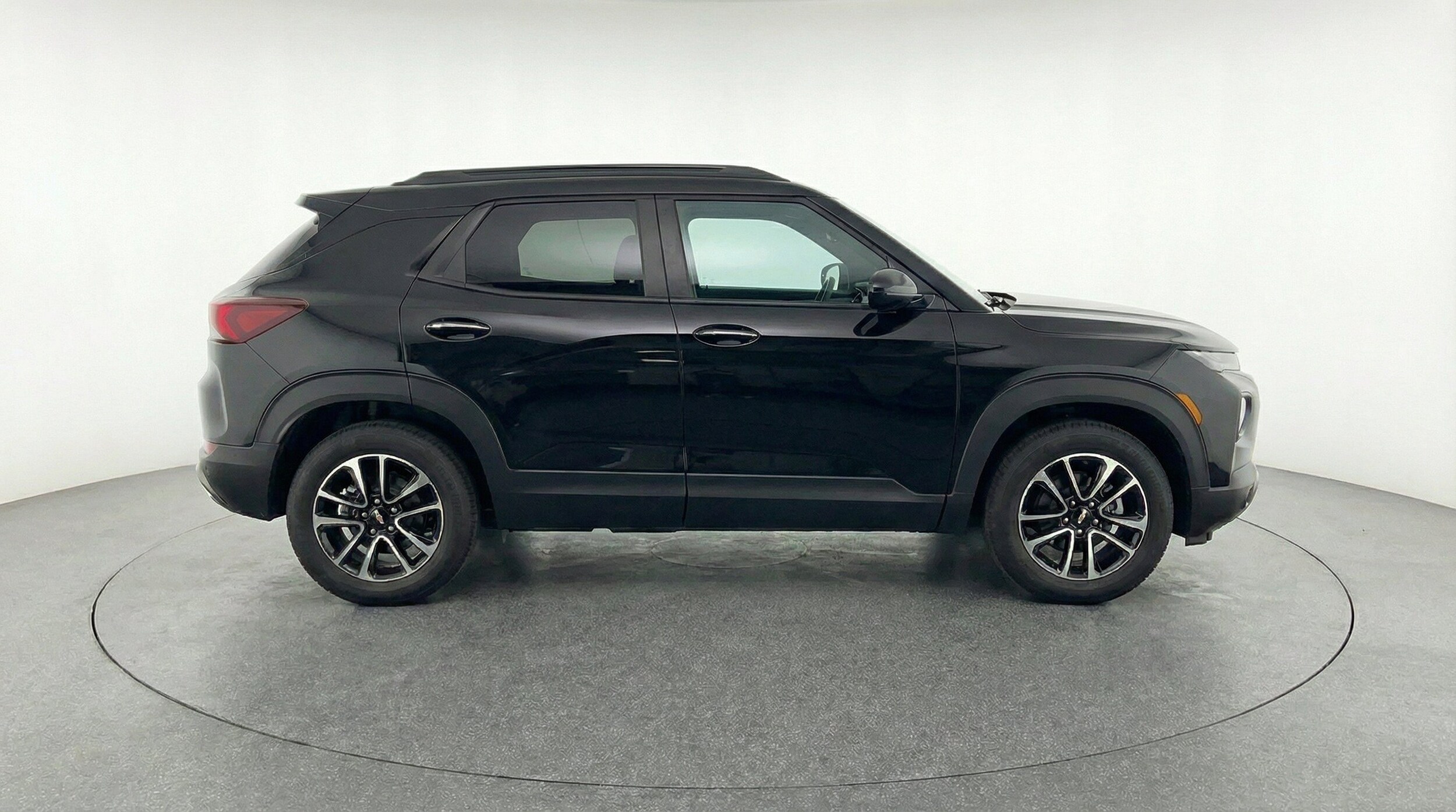 Thumbnail: 2025 Chevrolet TrailBlazer - 11