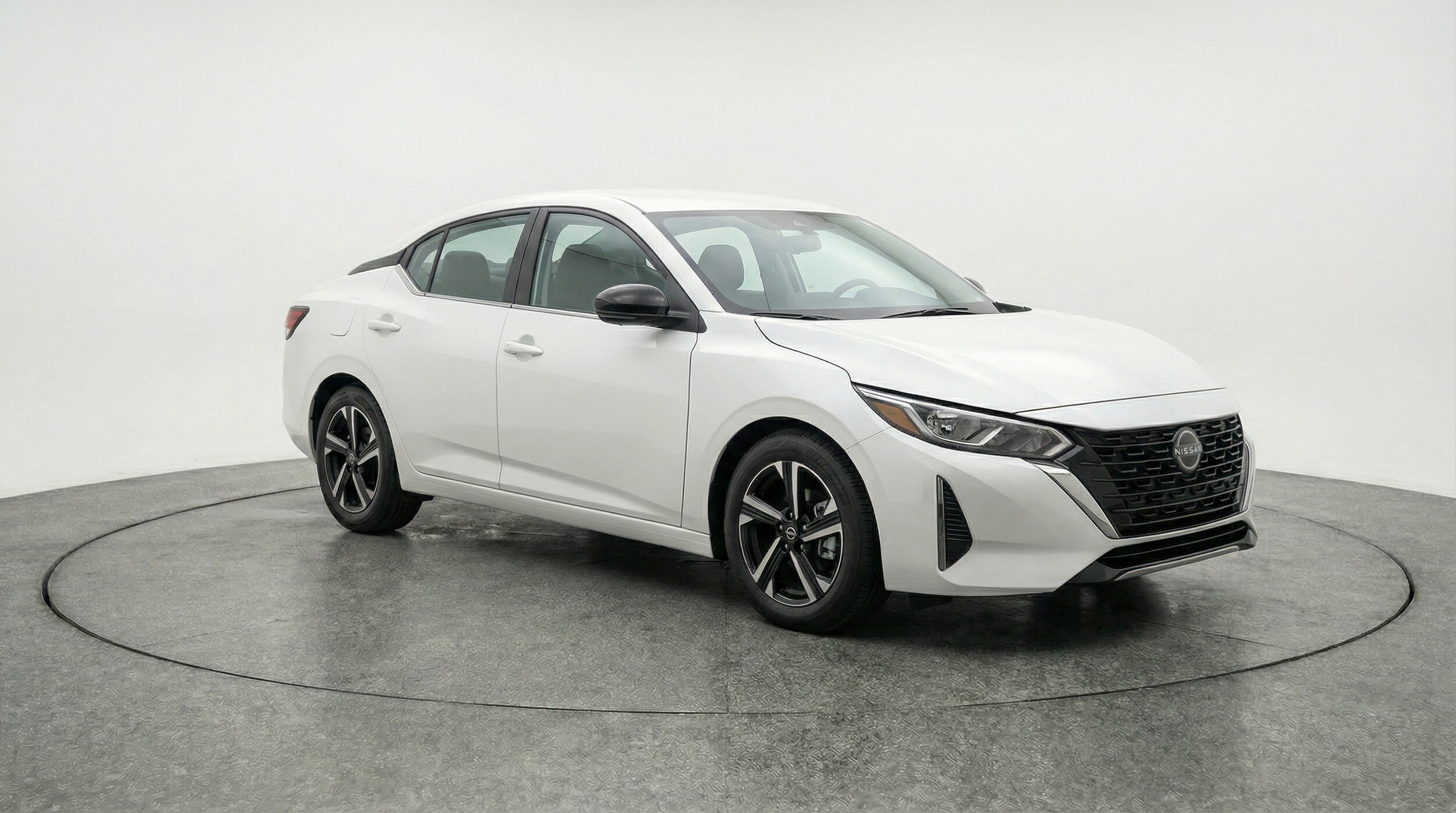 Thumbnail: 2025 Nissan Sentra - 1